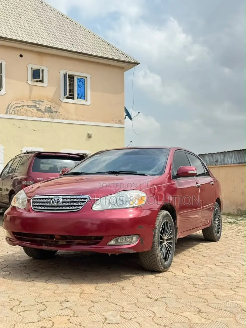 Toyota Corolla 2004 Red