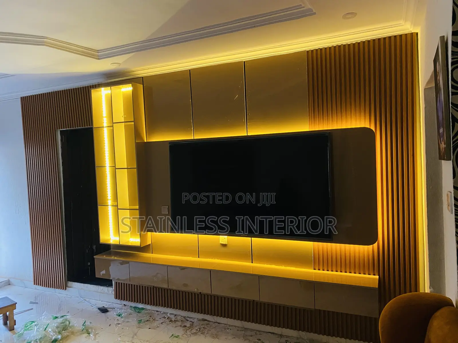 HDF Acrylic TV Console