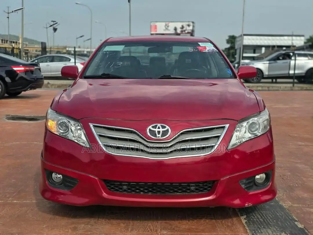 Toyota Camry SE 4dr Sedan (2.5L 4cyl 6AM) 2010 Red