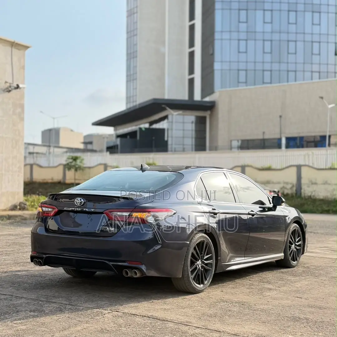 Toyota Camry XSE 2021 Black