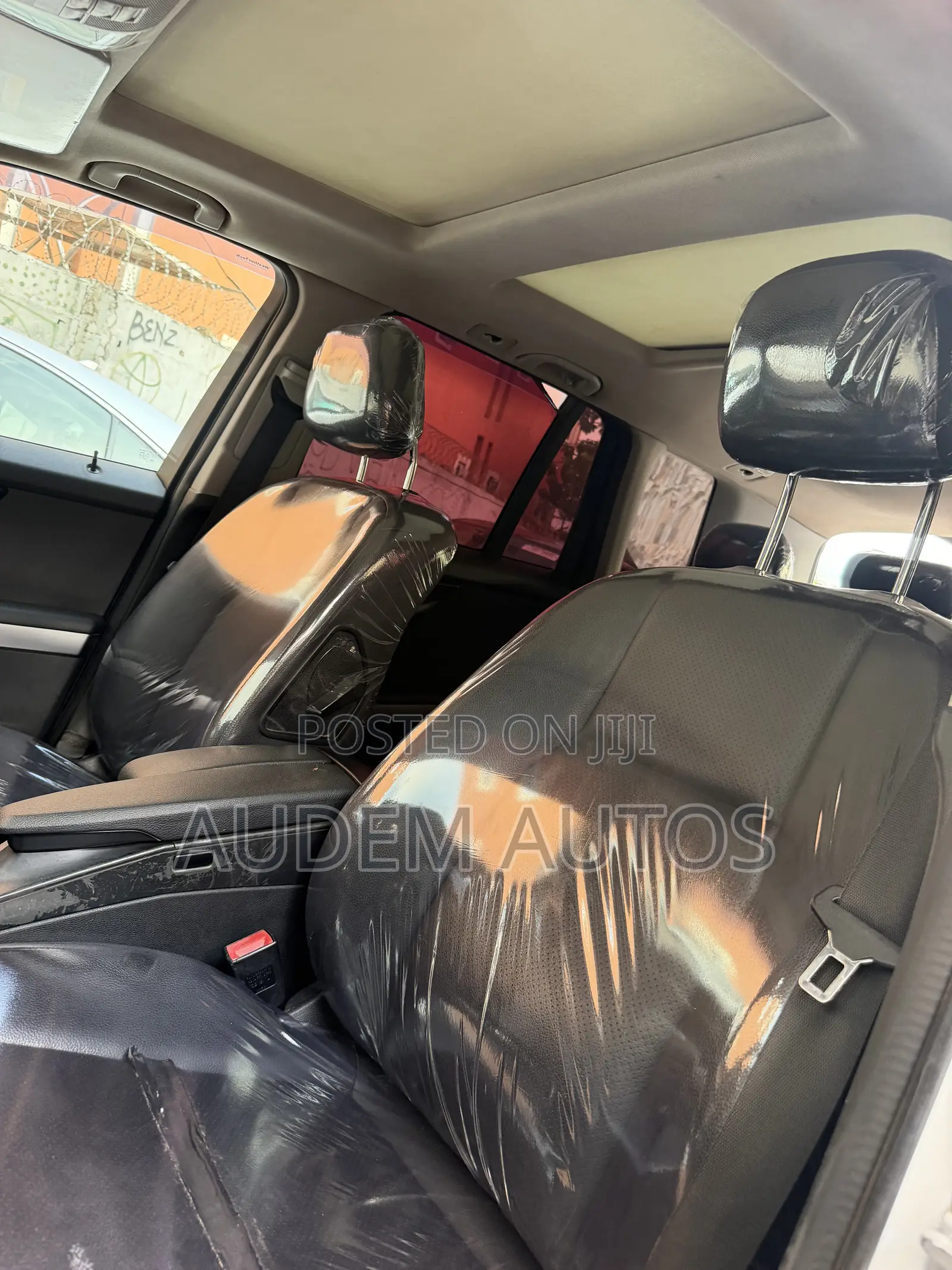 Mercedes-Benz GLK-Class 350 4MATIC 2011 White