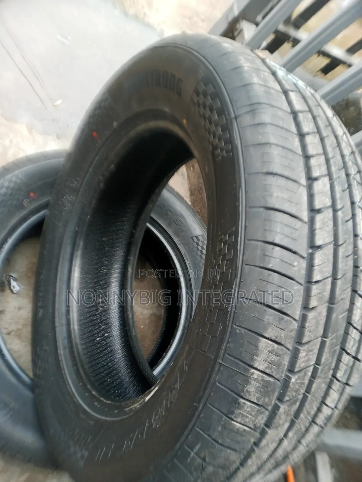 275/60r20 Armstrong Tyre