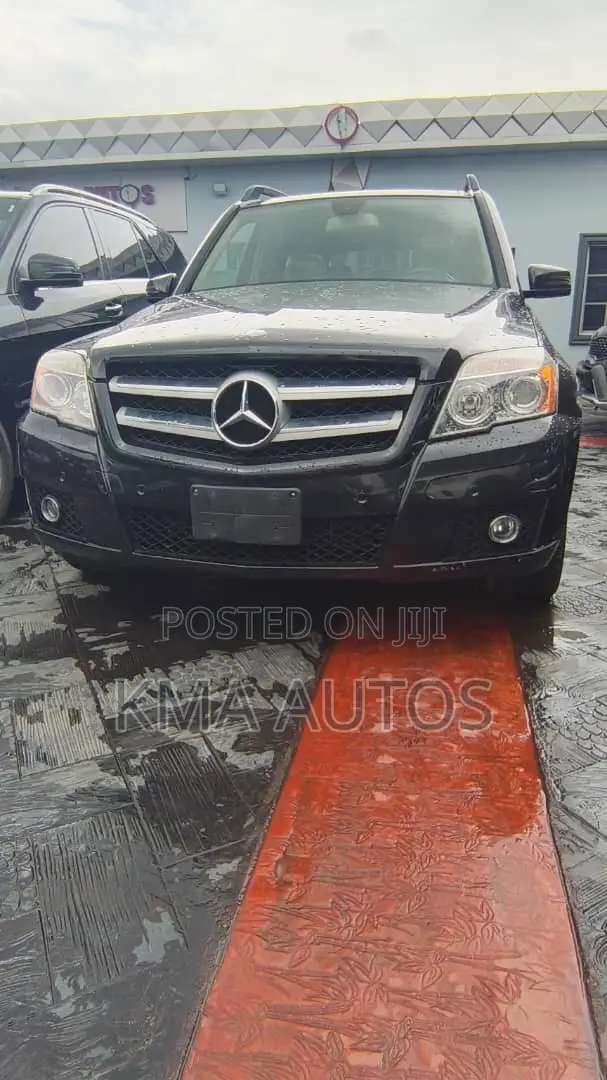 Mercedes-Benz GLK-Class 350 4MATIC 2010 Black