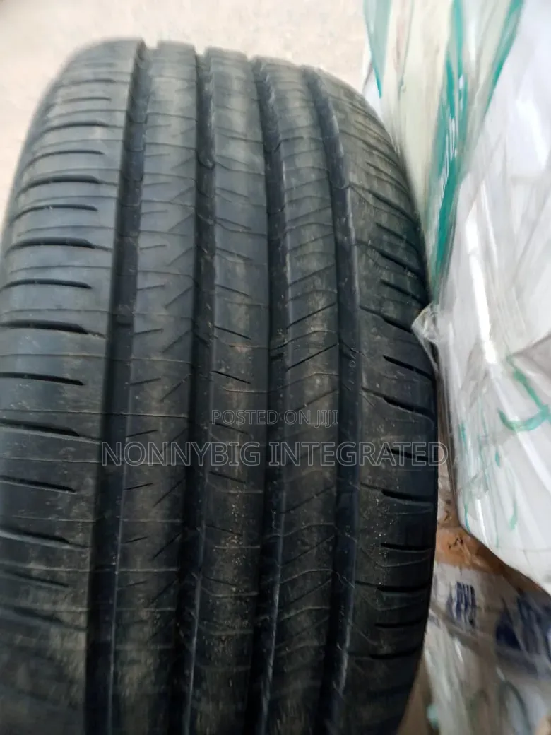 275/55r20 Bridgestone