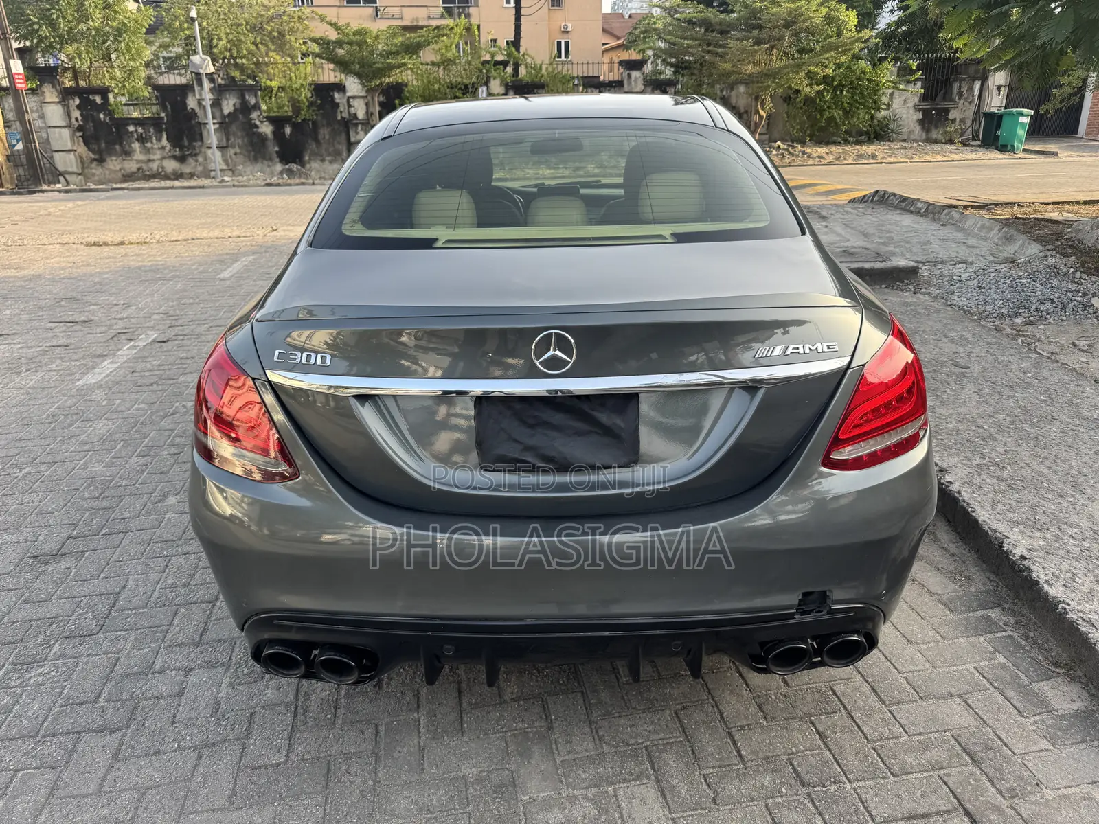 Mercedes-Benz C300 Base Sedan RWD (2.0L 4cyl 7A) 2016 Gray