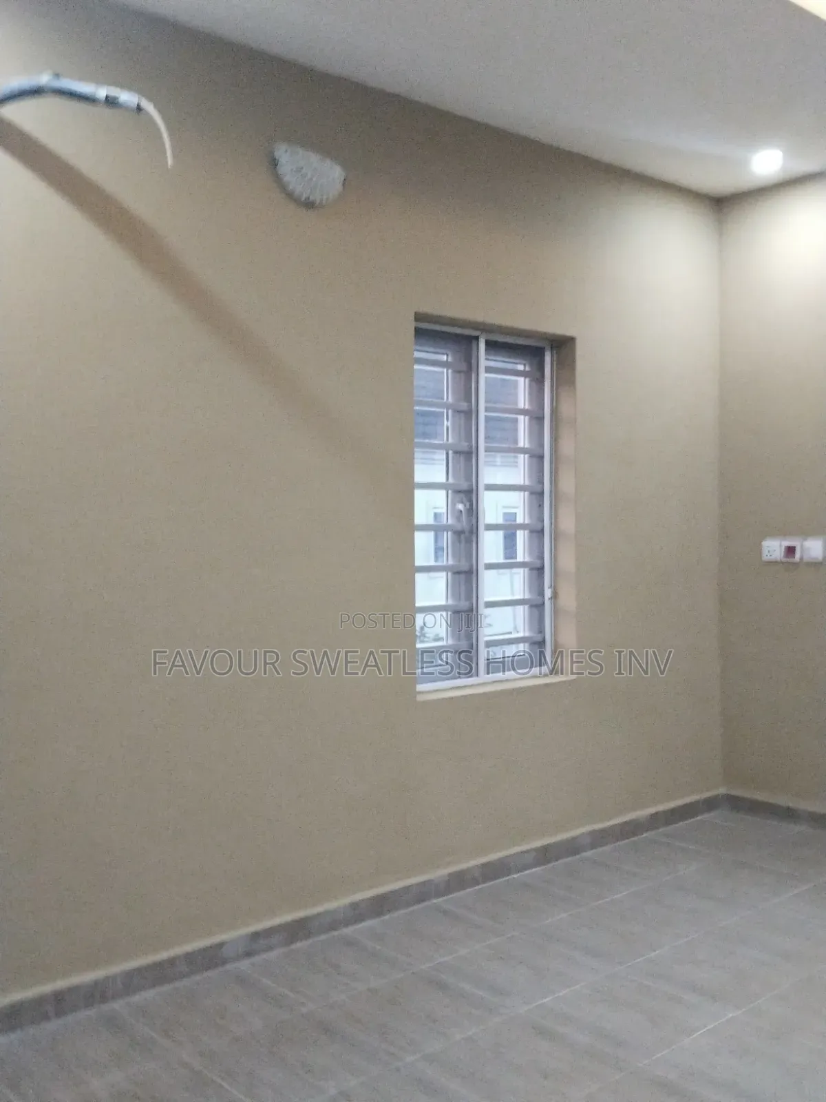 2bdrm Apartment in Bankky Peace Hieght, Obafemi-Owode for rent