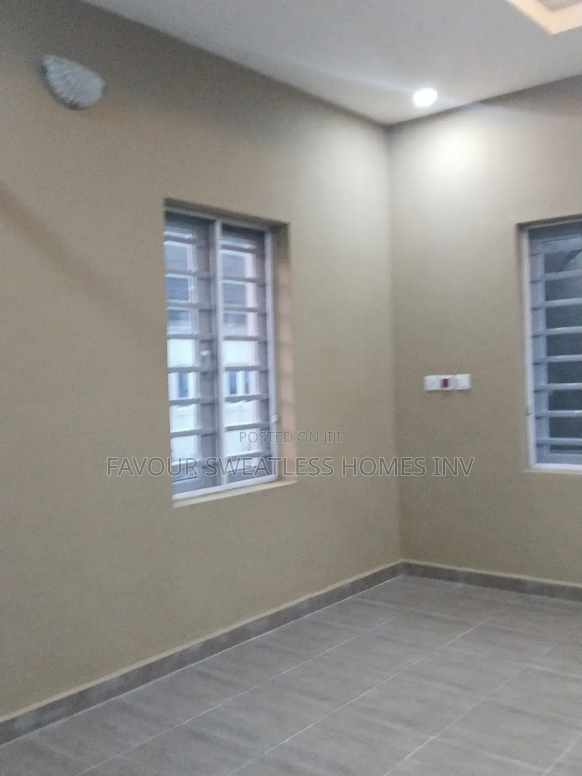 2bdrm Apartment in Bankky Peace Hieght, Obafemi-Owode for rent