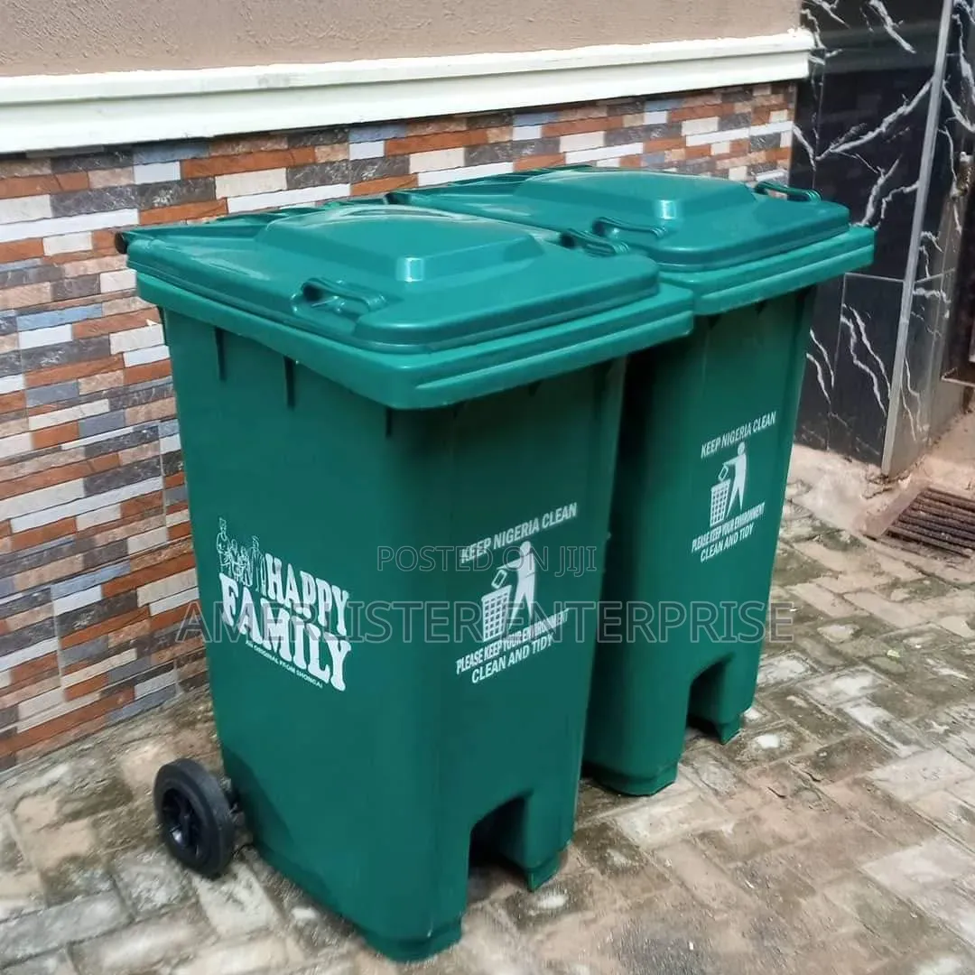 Happy Family Waste Bin Bucket