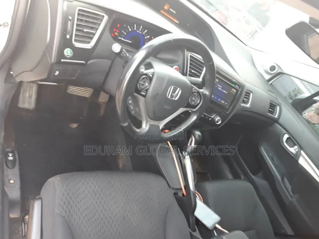 Honda Civic 2014 Off white
