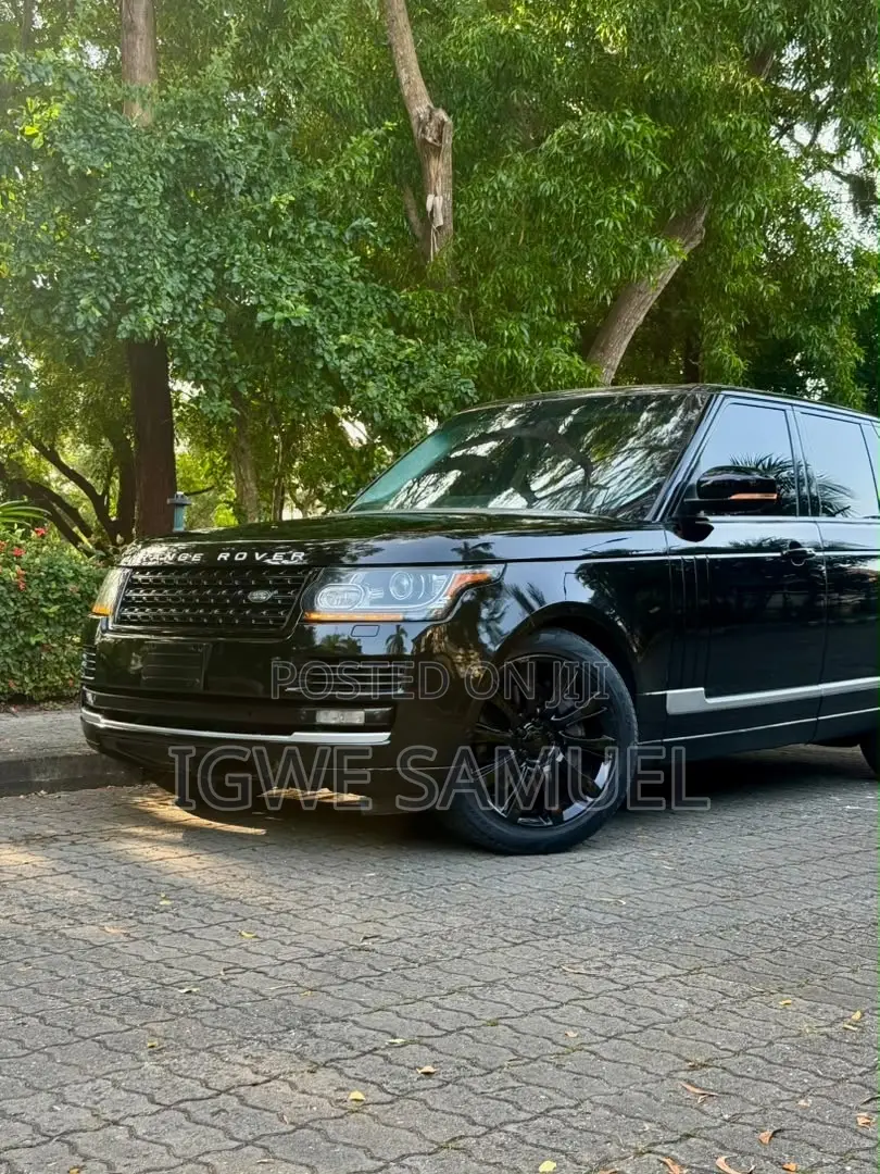 Land Rover Range Rover Vogue 2014 Black