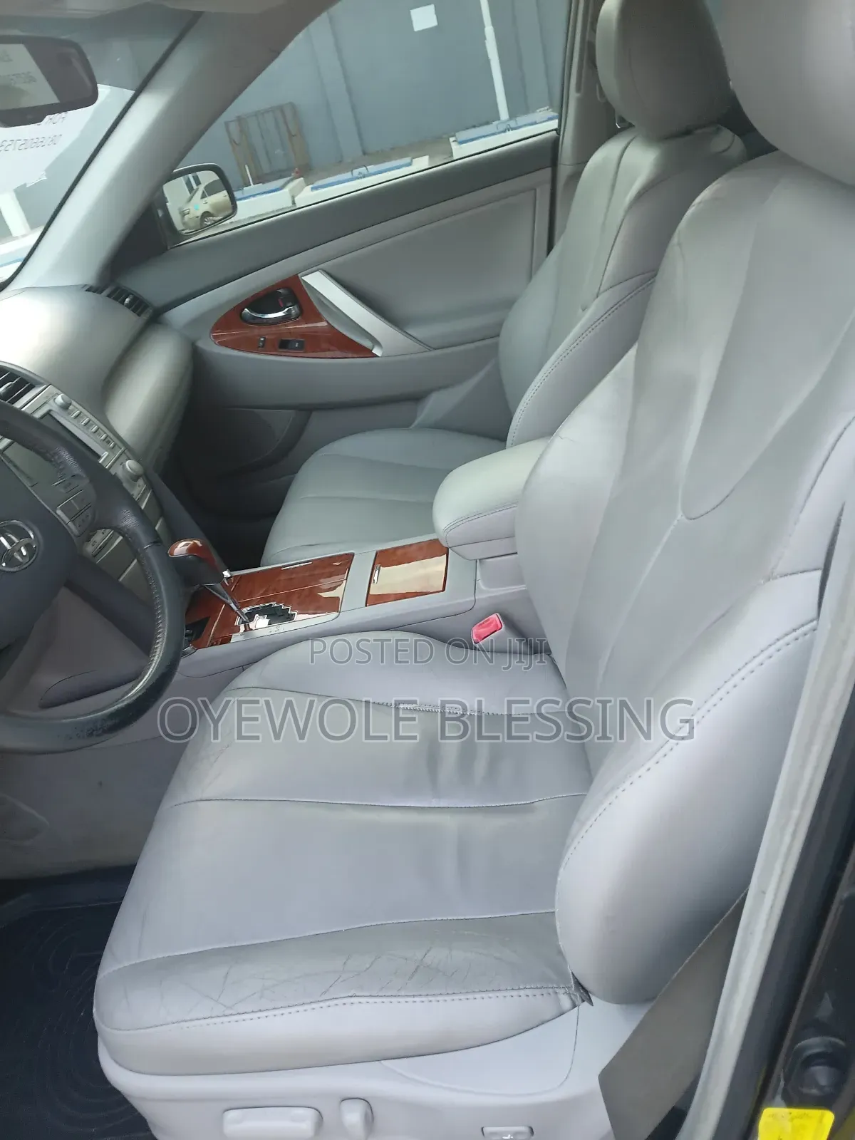 Toyota Camry 2011 Gray