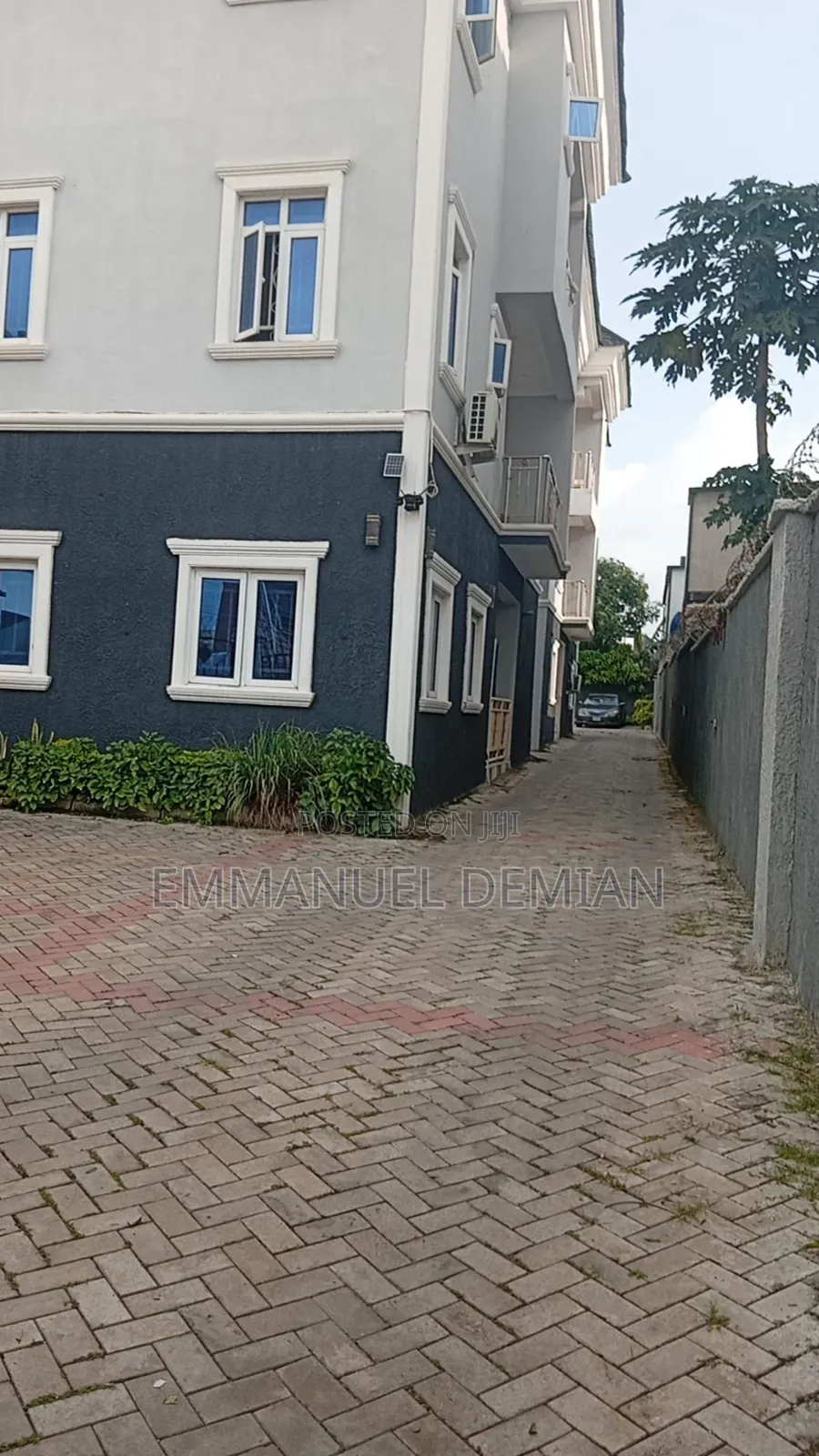 3bdrm Block of Flats in F01 Main, Kubwa for rent