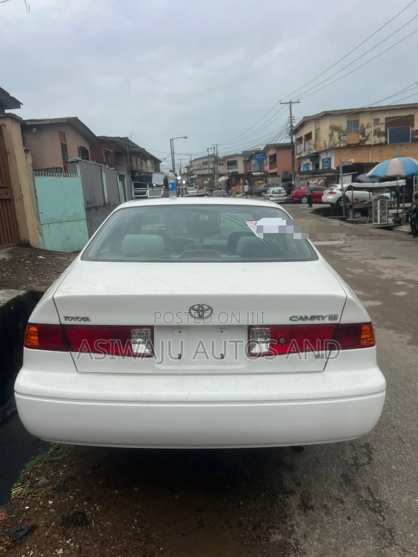 Toyota Camry LE V6 4dr Sedan (3.0L 6cyl 4A) 2001 White