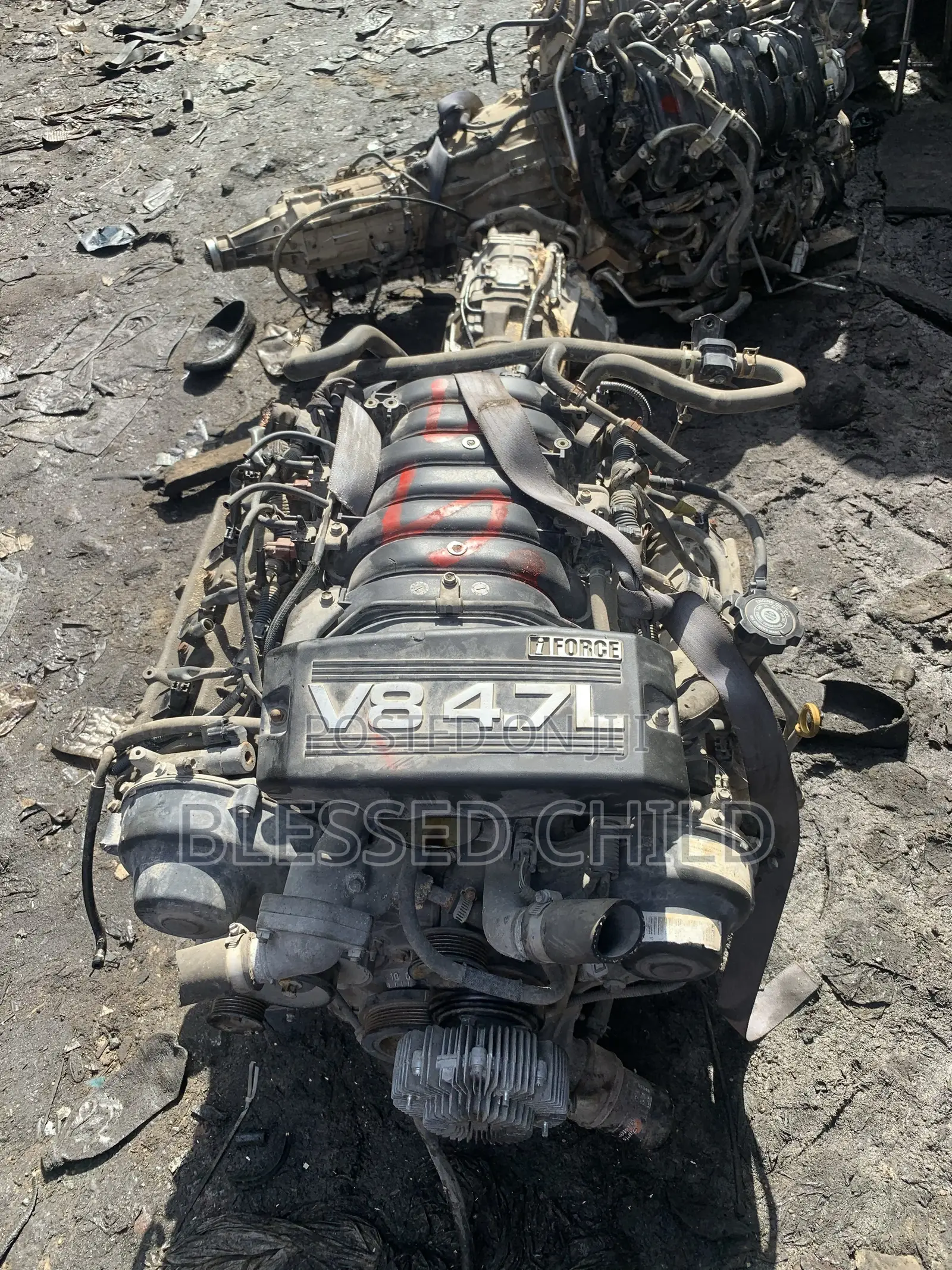 Toyota Tundra 2018 Engine 2uz and Transmission Gear Box-4wd -17pin