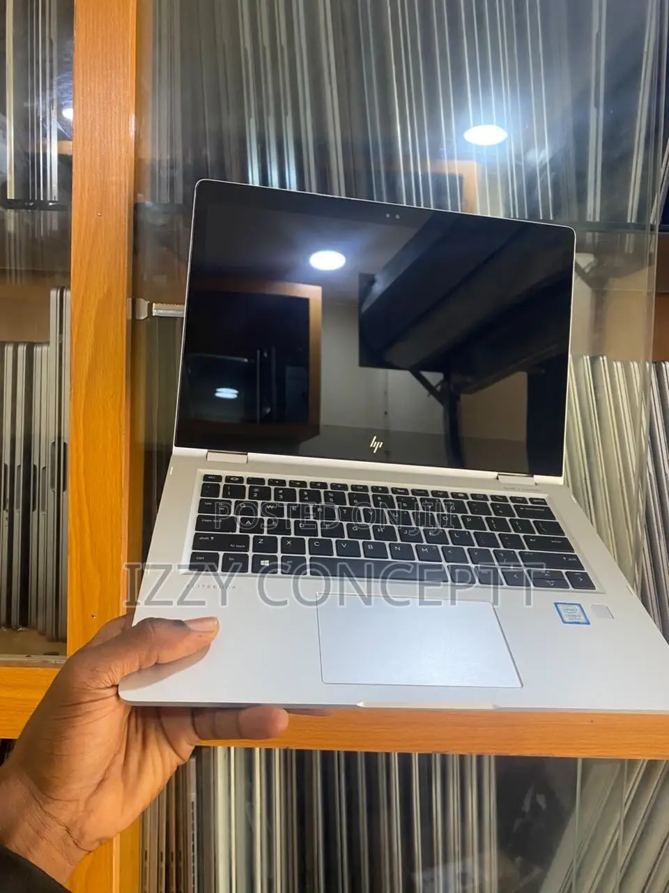 Laptop HP EliteBook x360 1030 G2 8GB Intel Core i5 SSD 256GB