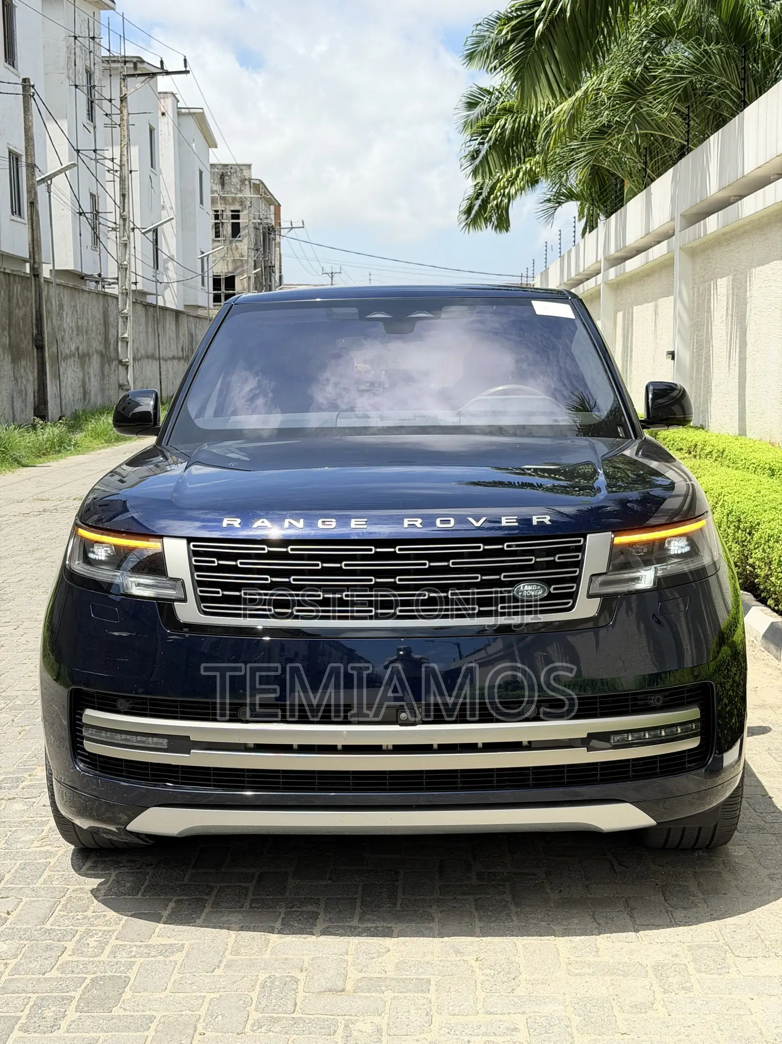 Land Rover Range Rover Vogue 2023 Blue