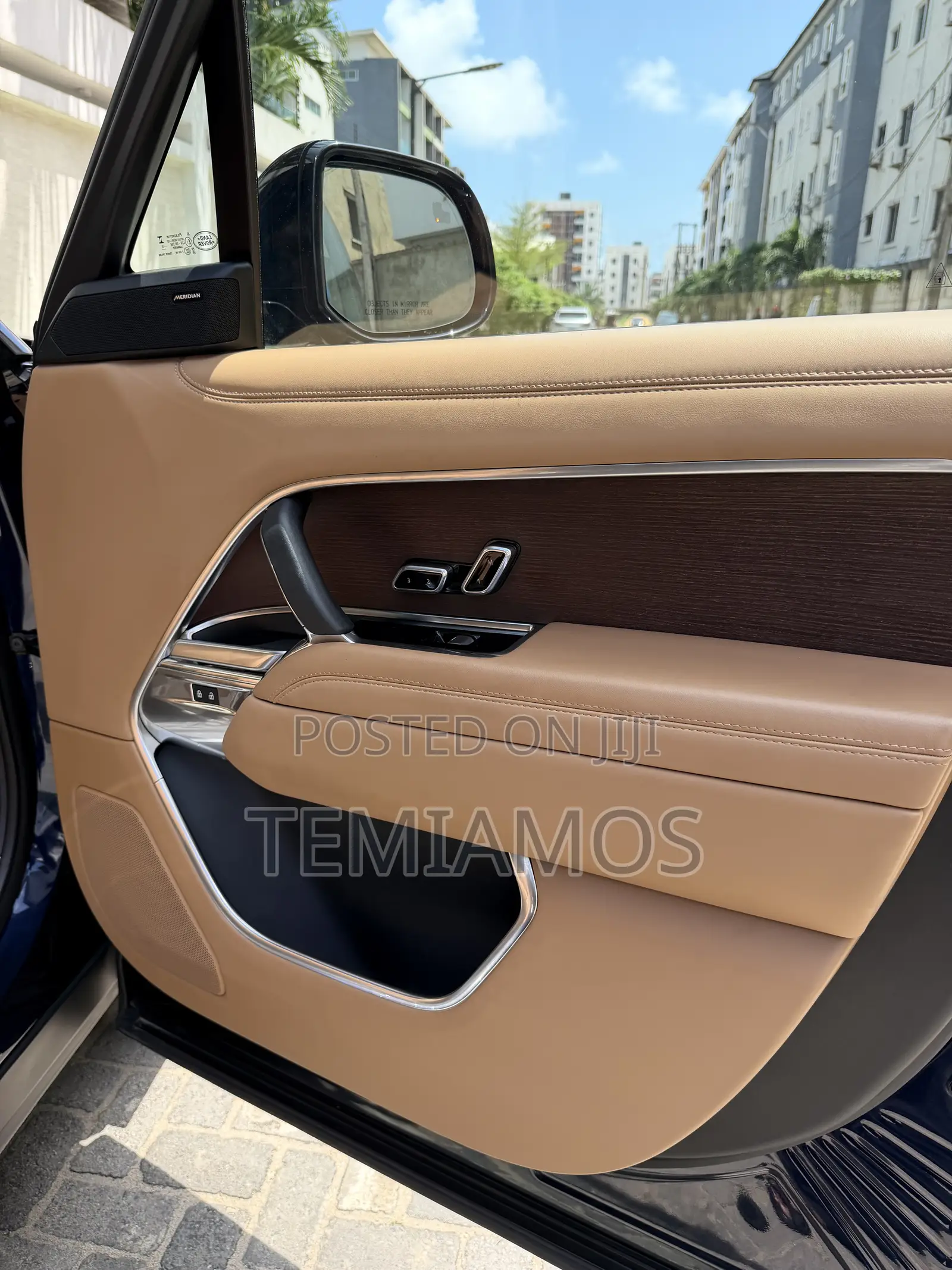 Land Rover Range Rover Vogue 2023 Blue