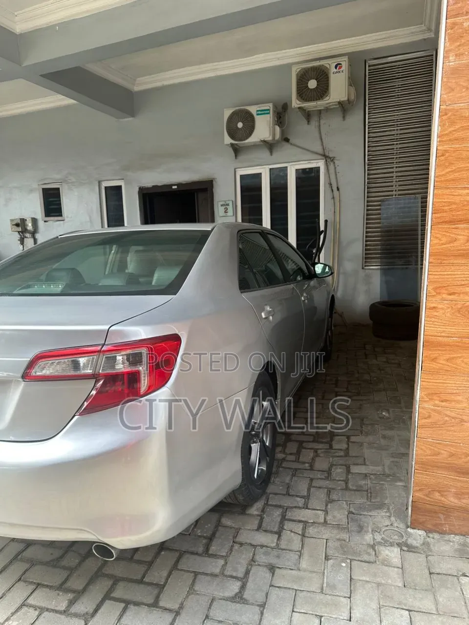 Toyota Camry 2014 Silver