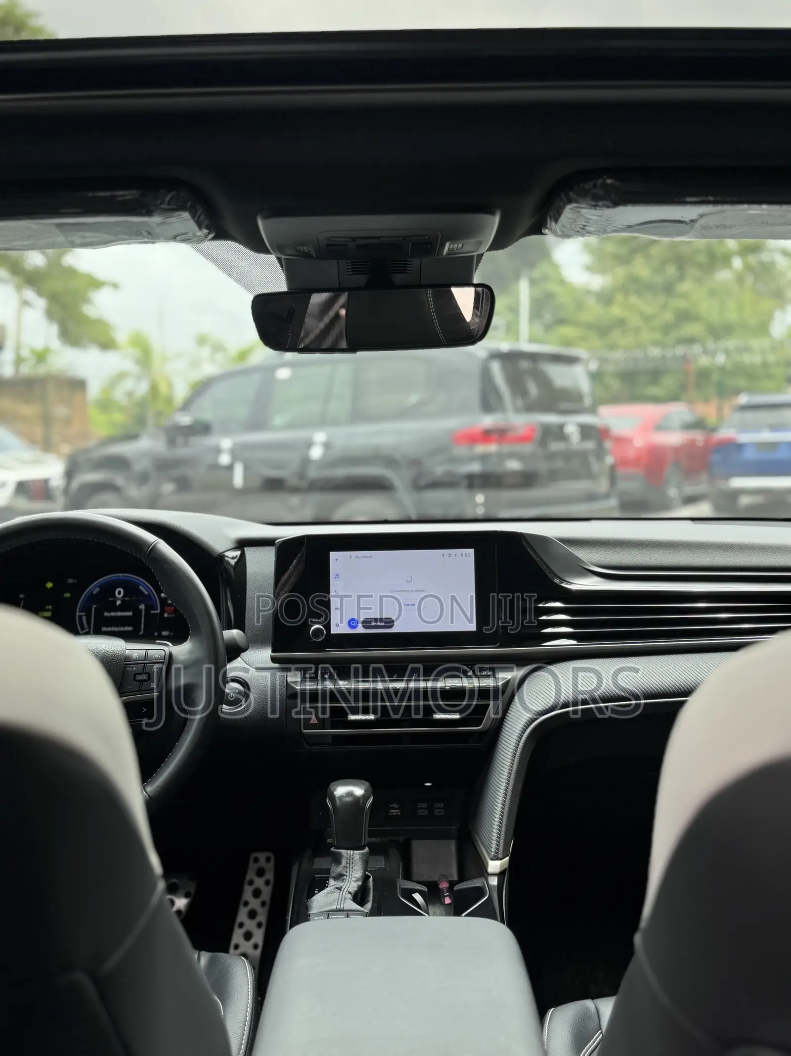 Toyota Camry SE 2025 Black