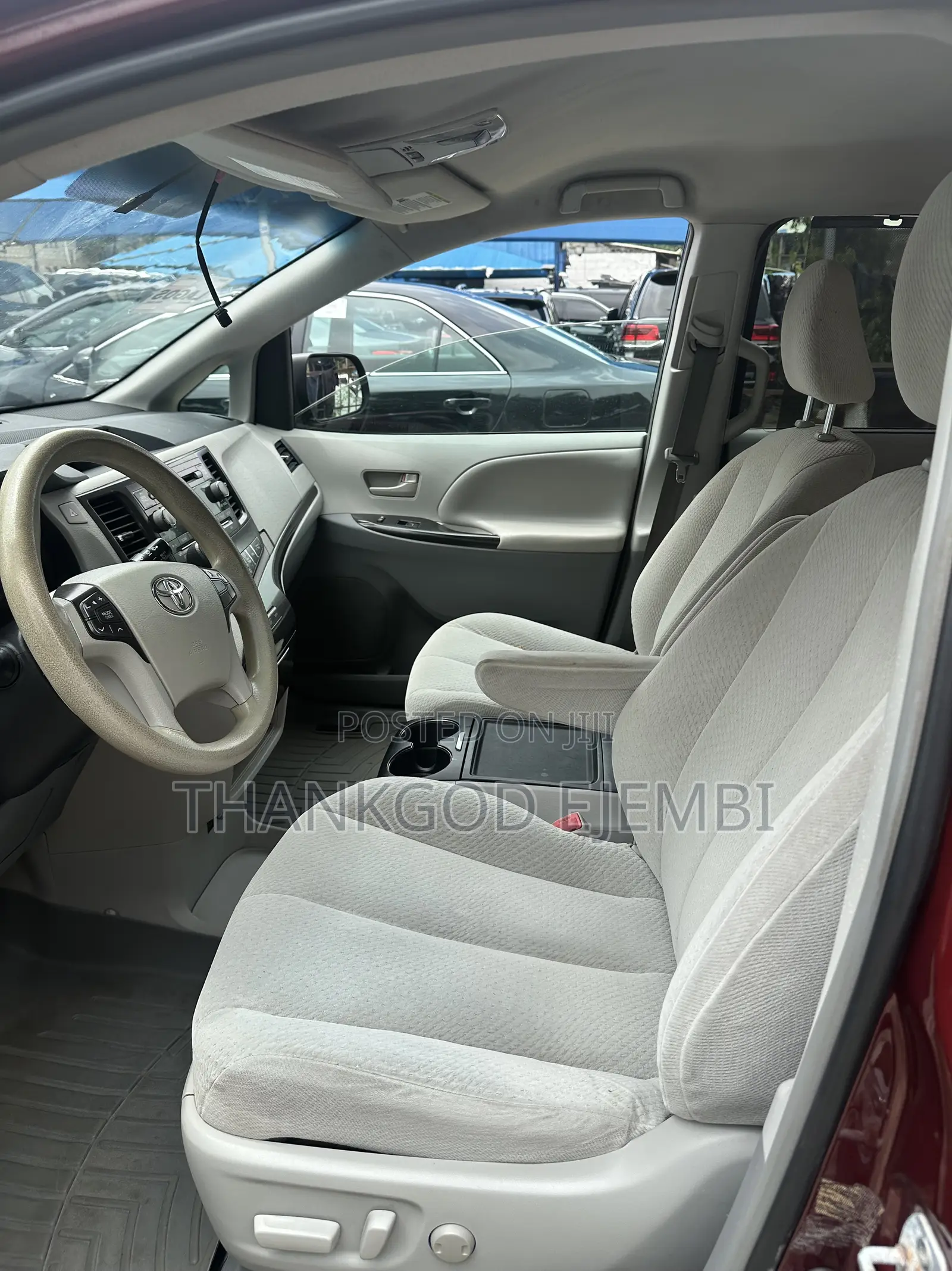 Toyota Sienna LE 8 Passenger 2012 Red