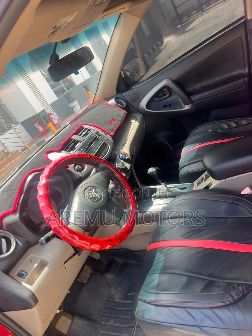Toyota RAV4 2008 Red