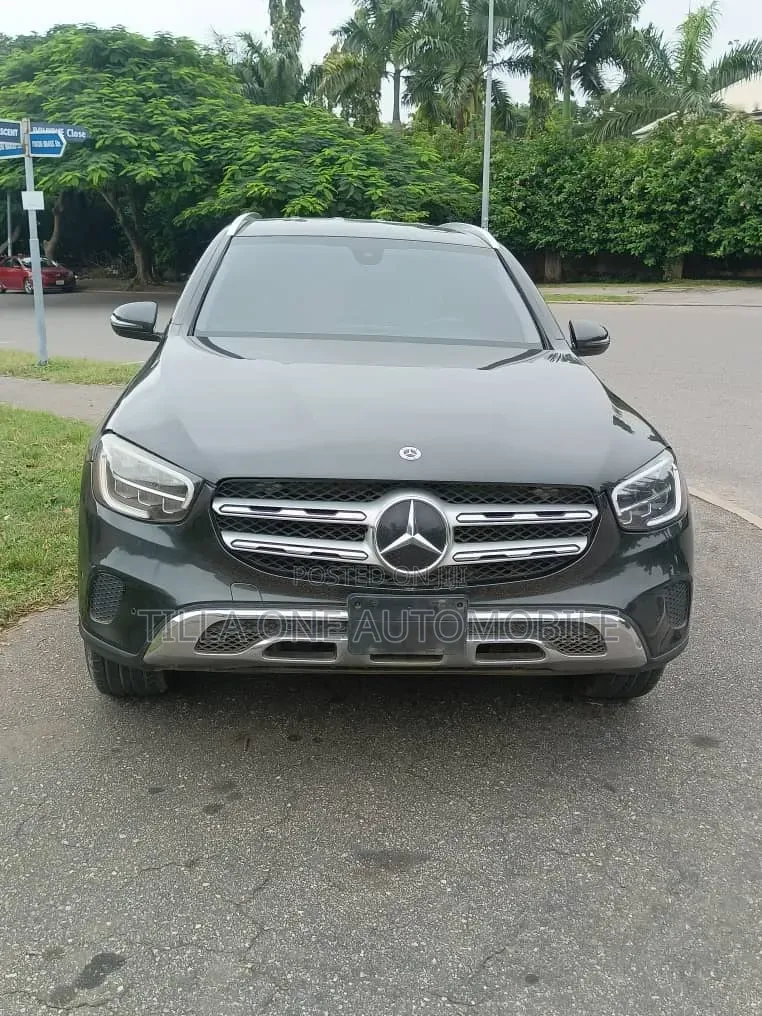 Mercedes-Benz GLC-Class 2021