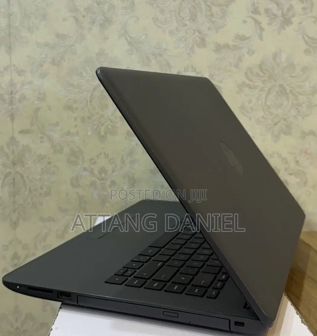 Laptop HP 240 G6 8GB Intel Core i5 SSD 256GB