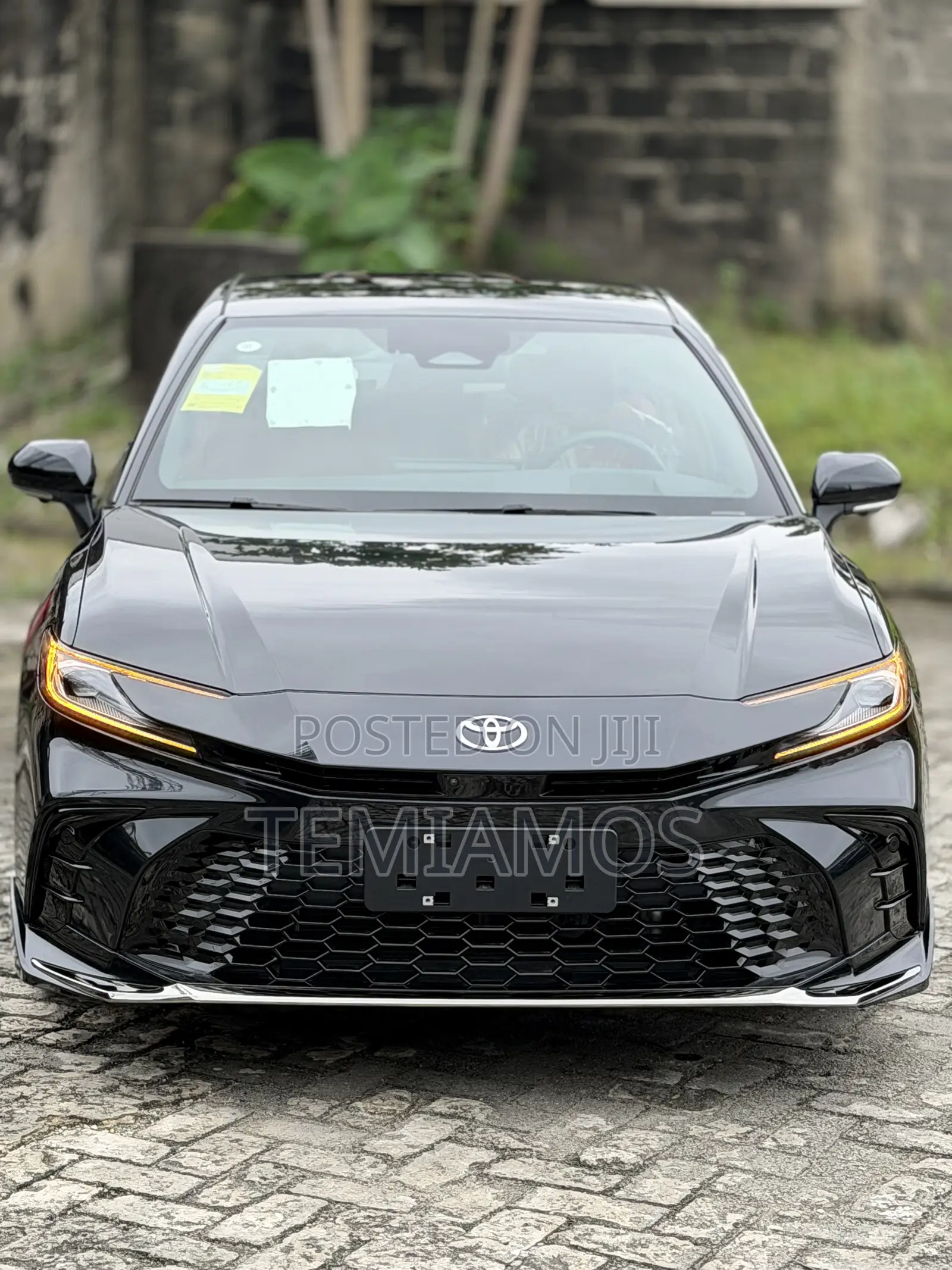 New Toyota Camry SE 2025 Black