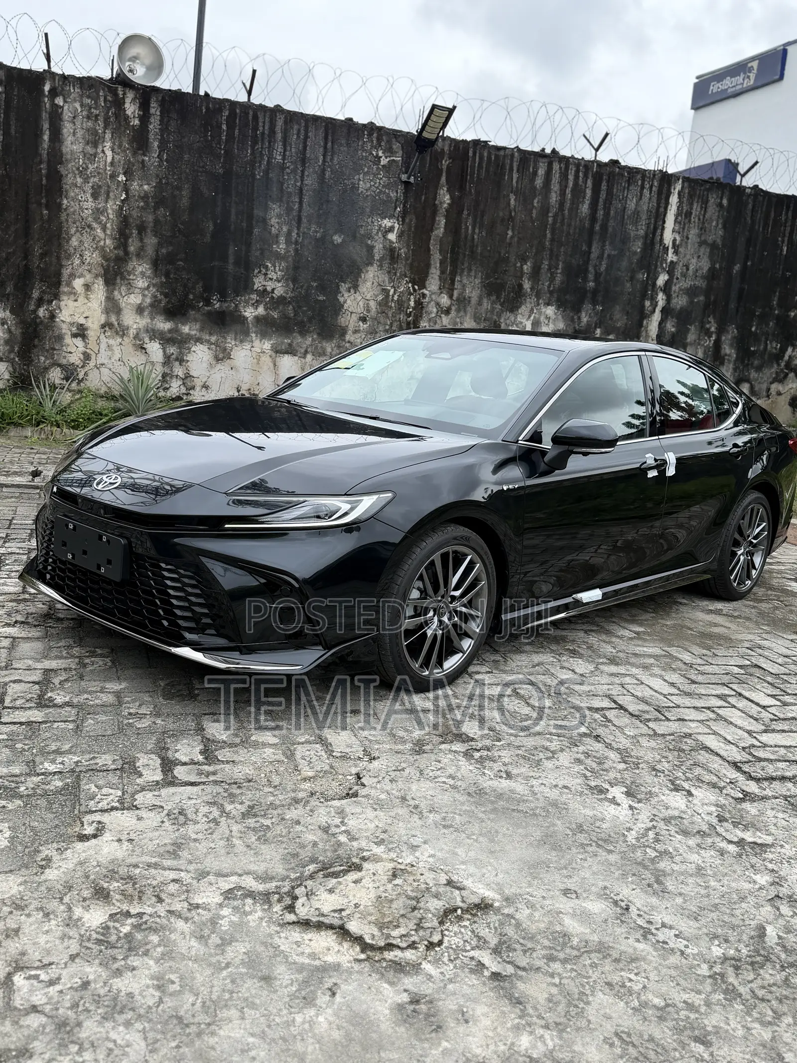 New Toyota Camry SE 2025 Black
