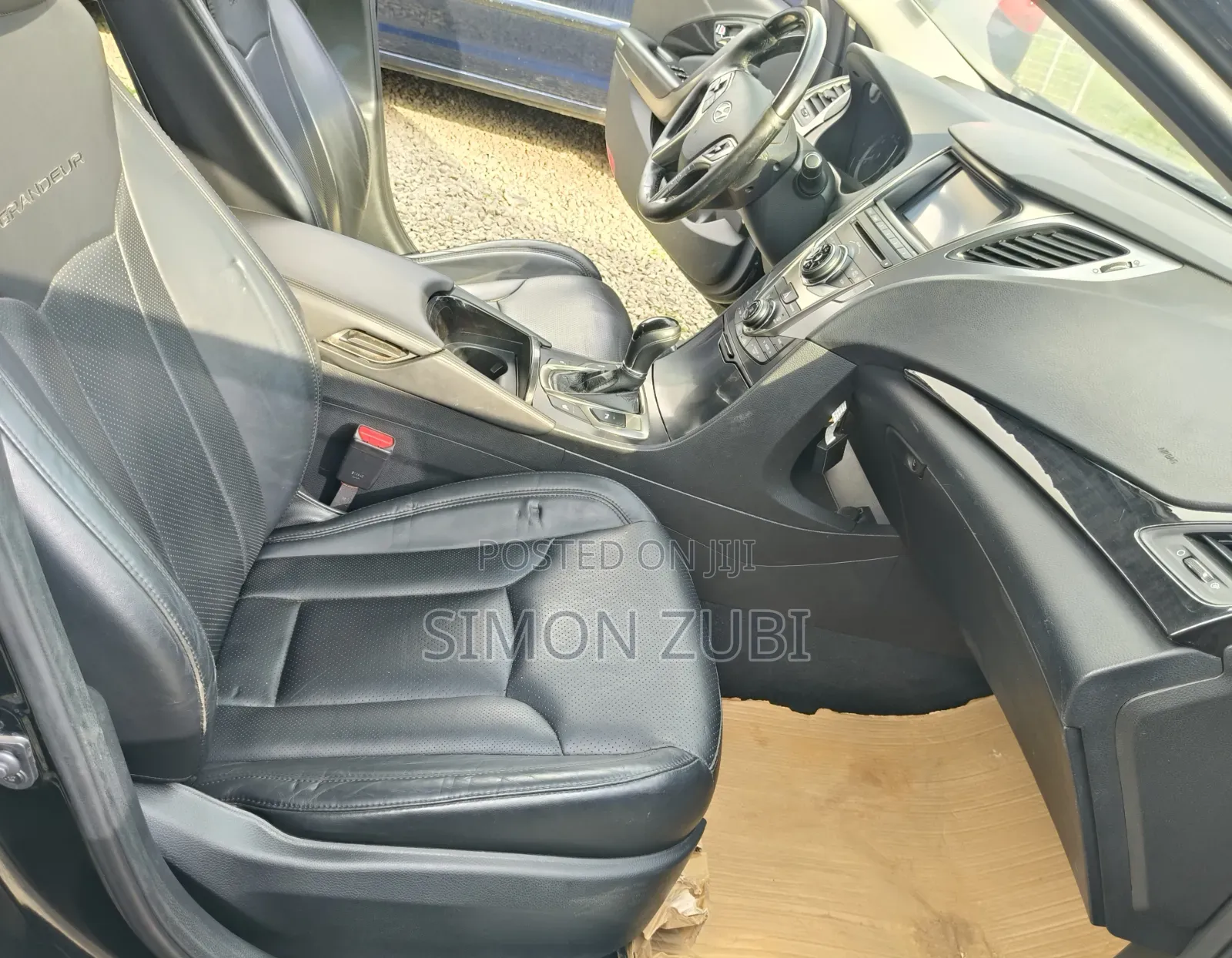 Hyundai Grandeur 2014 Black