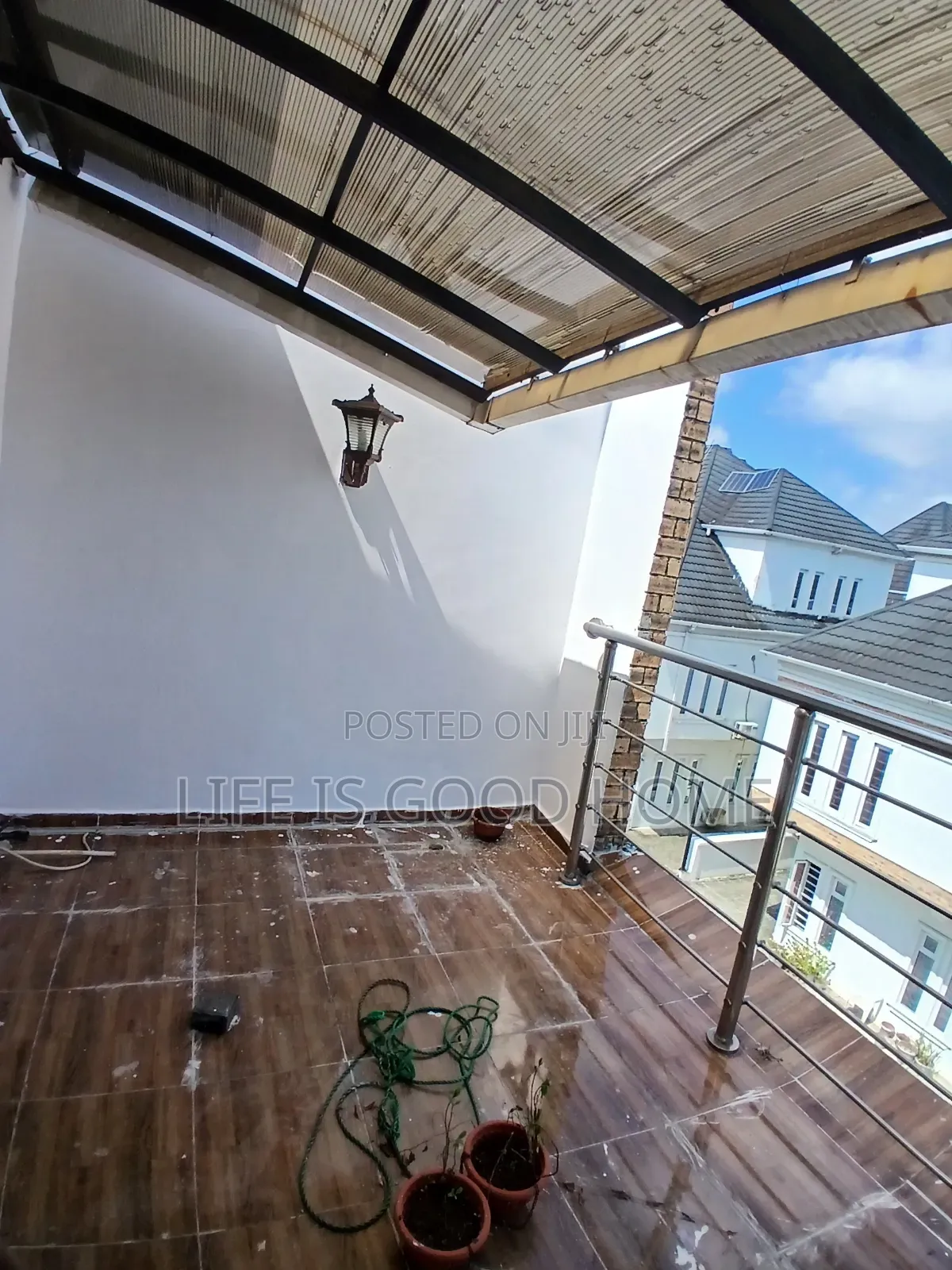 4bdrm Duplex in Oral Estate, Chevron for rent