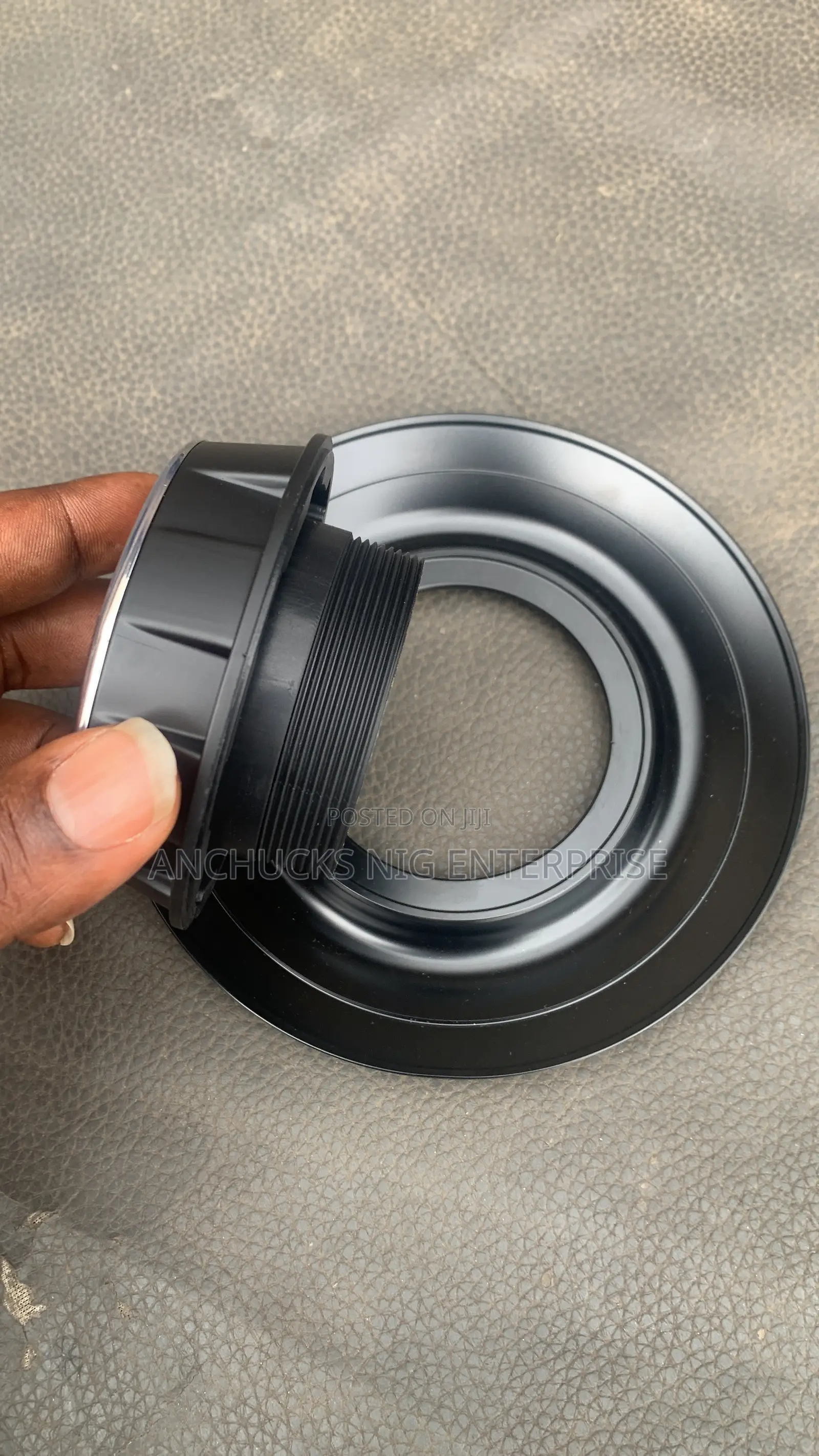 Benz Rim Cover