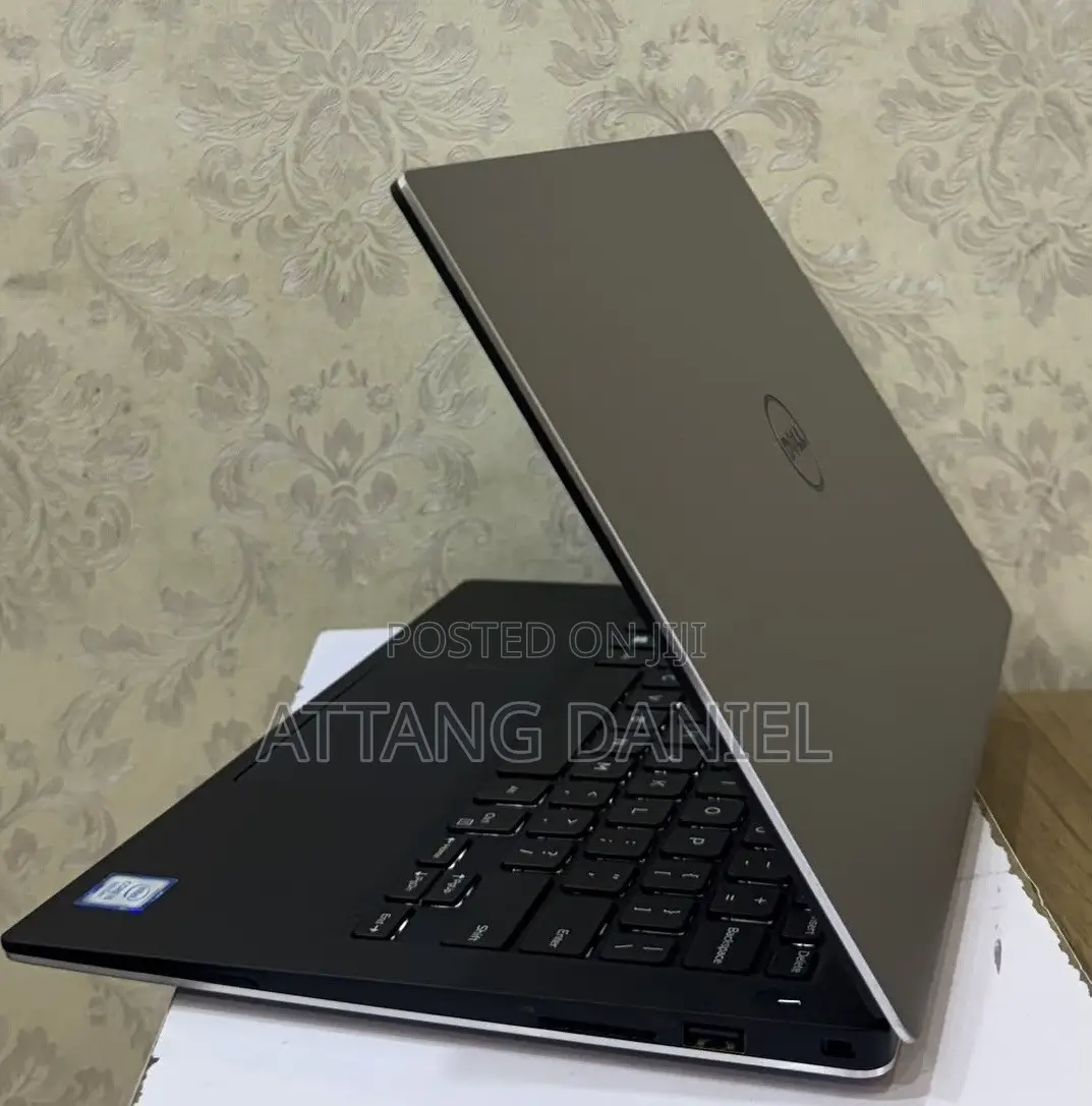Laptop Dell XPS 13 9360 8GB Intel Core i5 SSD 256GB