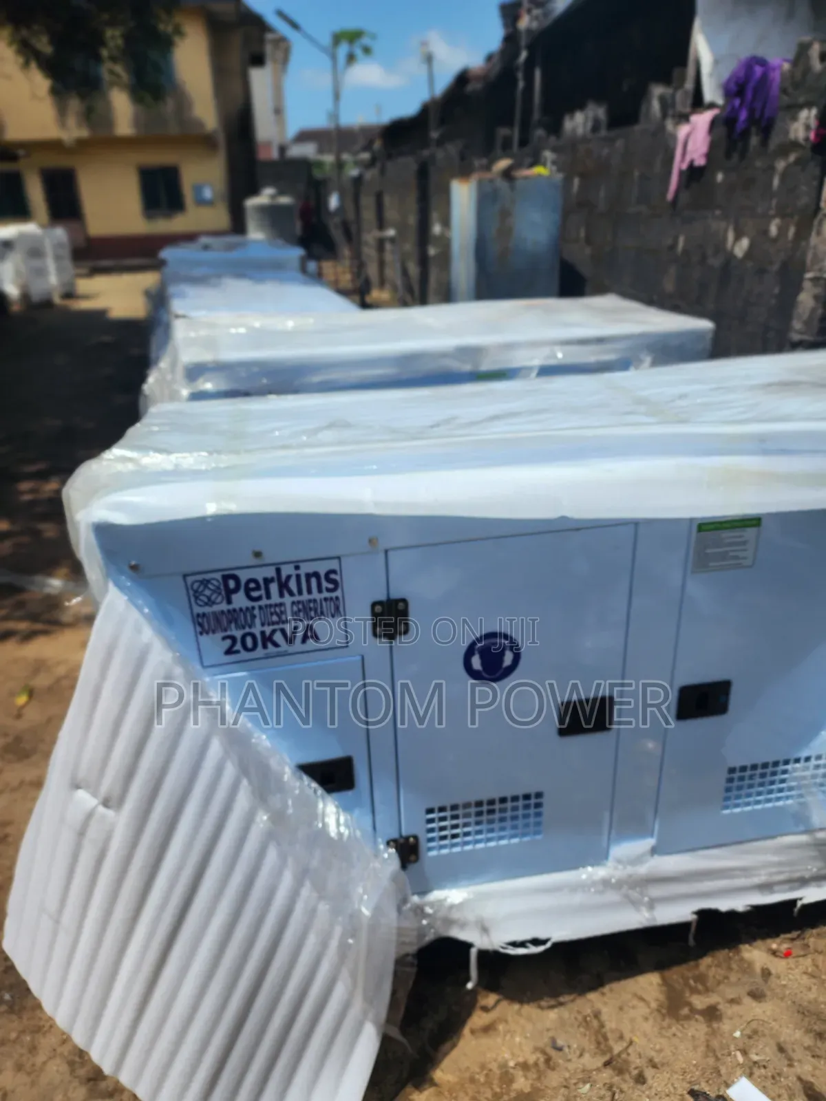 England SP-20kva Perkins Diesel Soundproof Generator Set Available