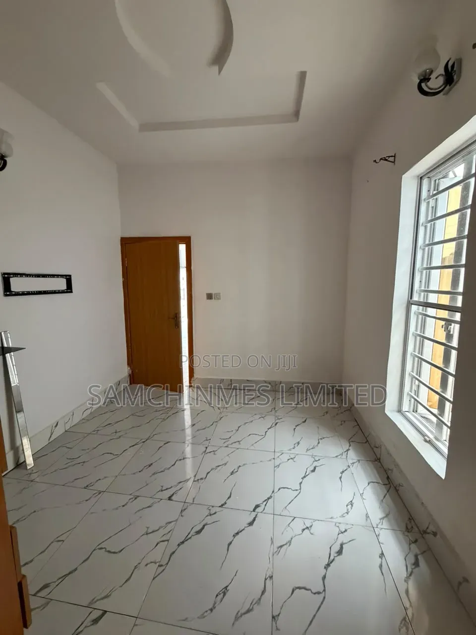 Furnished Mini Flat in Ikota for rent