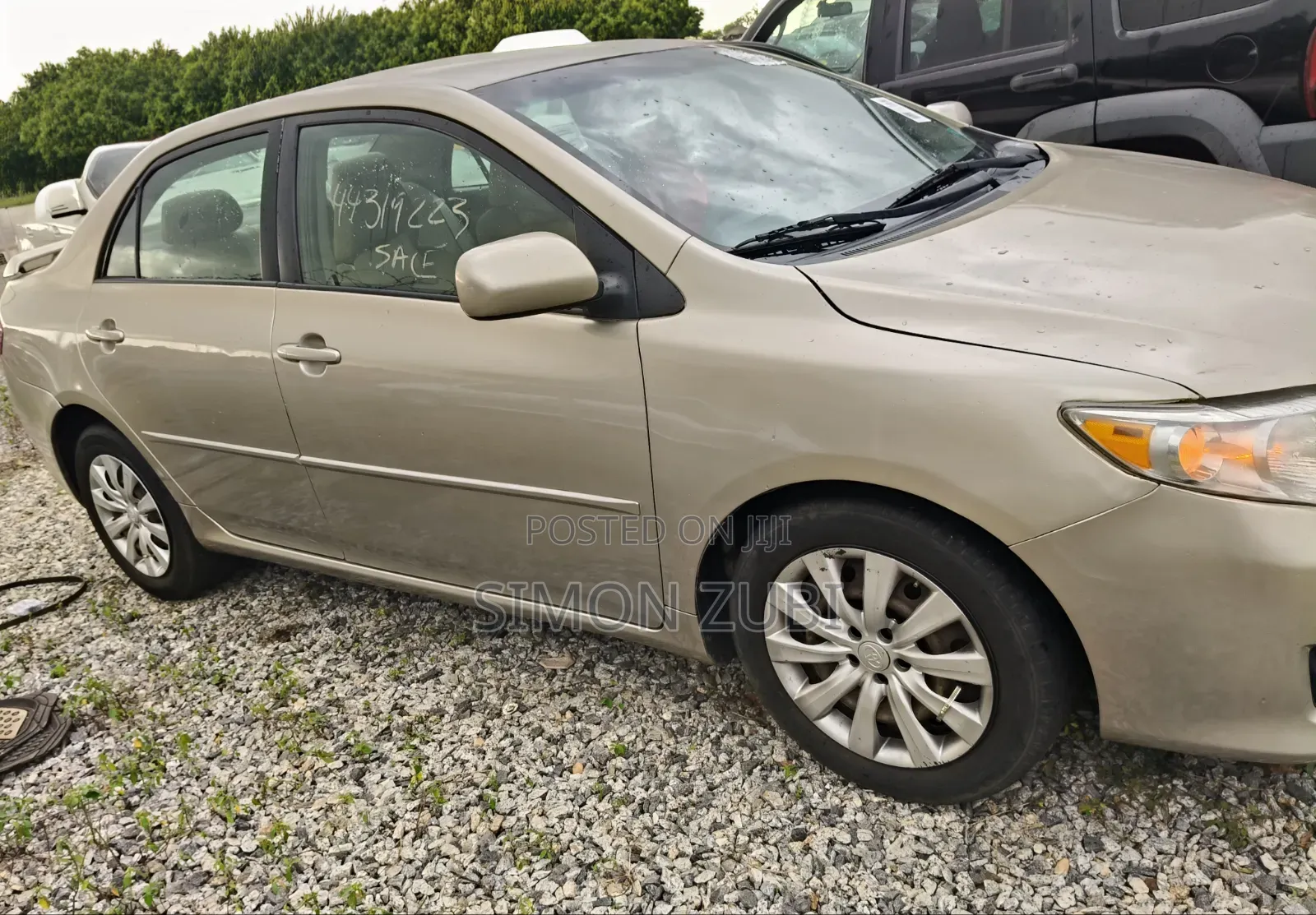 Toyota Corolla LE 4dr Sedan (1.8L 4 cyl 4A) 2009 Gold