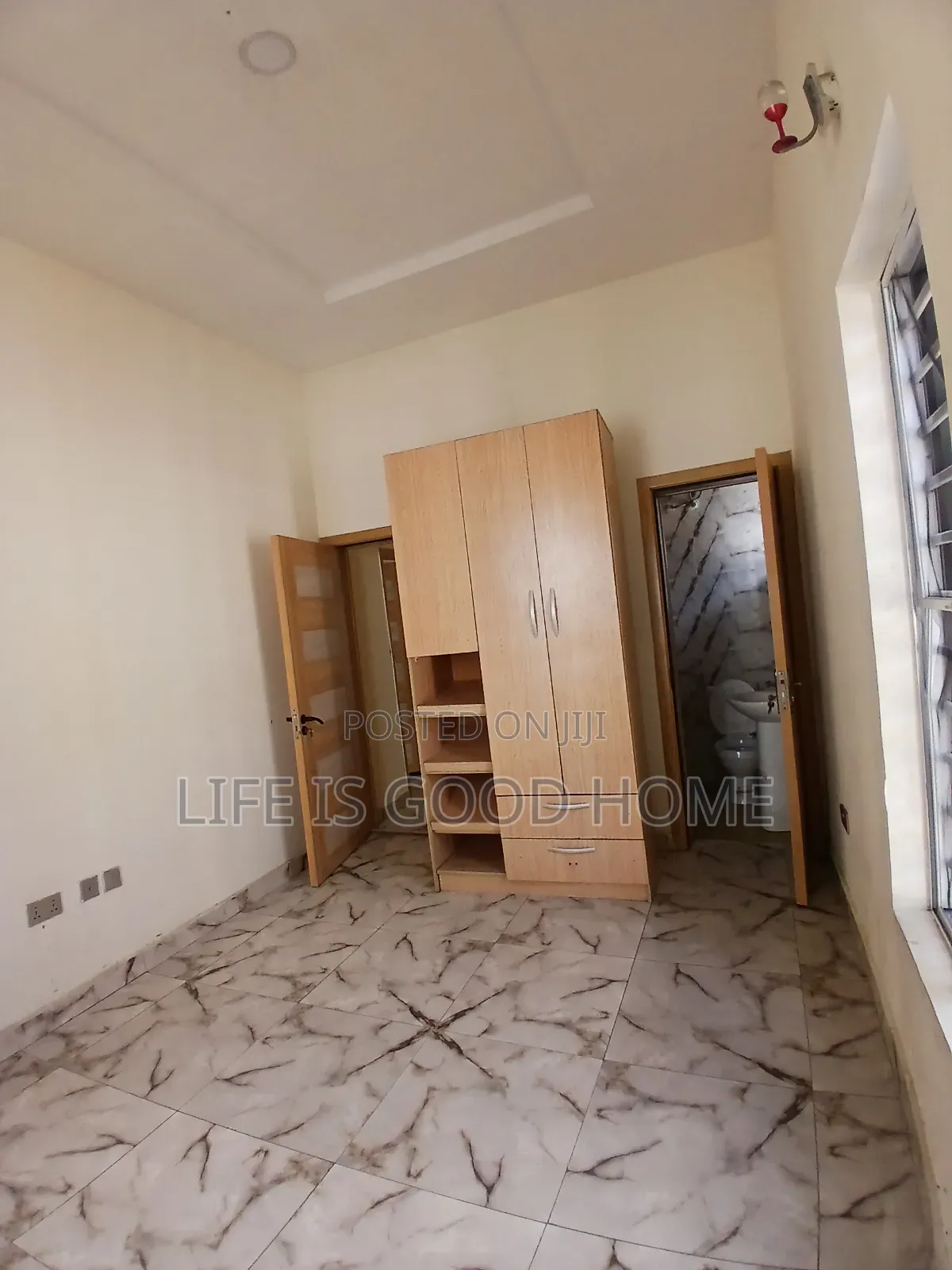 1bdrm Shared Apartment in Ikota Villa for rent