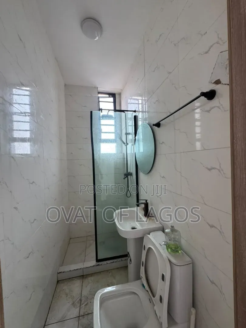 2bdrm Apartment in Chevron for rent