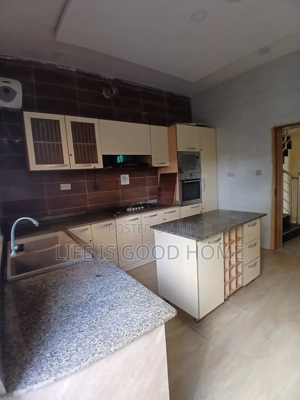 1bdrm Shared Apartment in Ikota Villa for rent