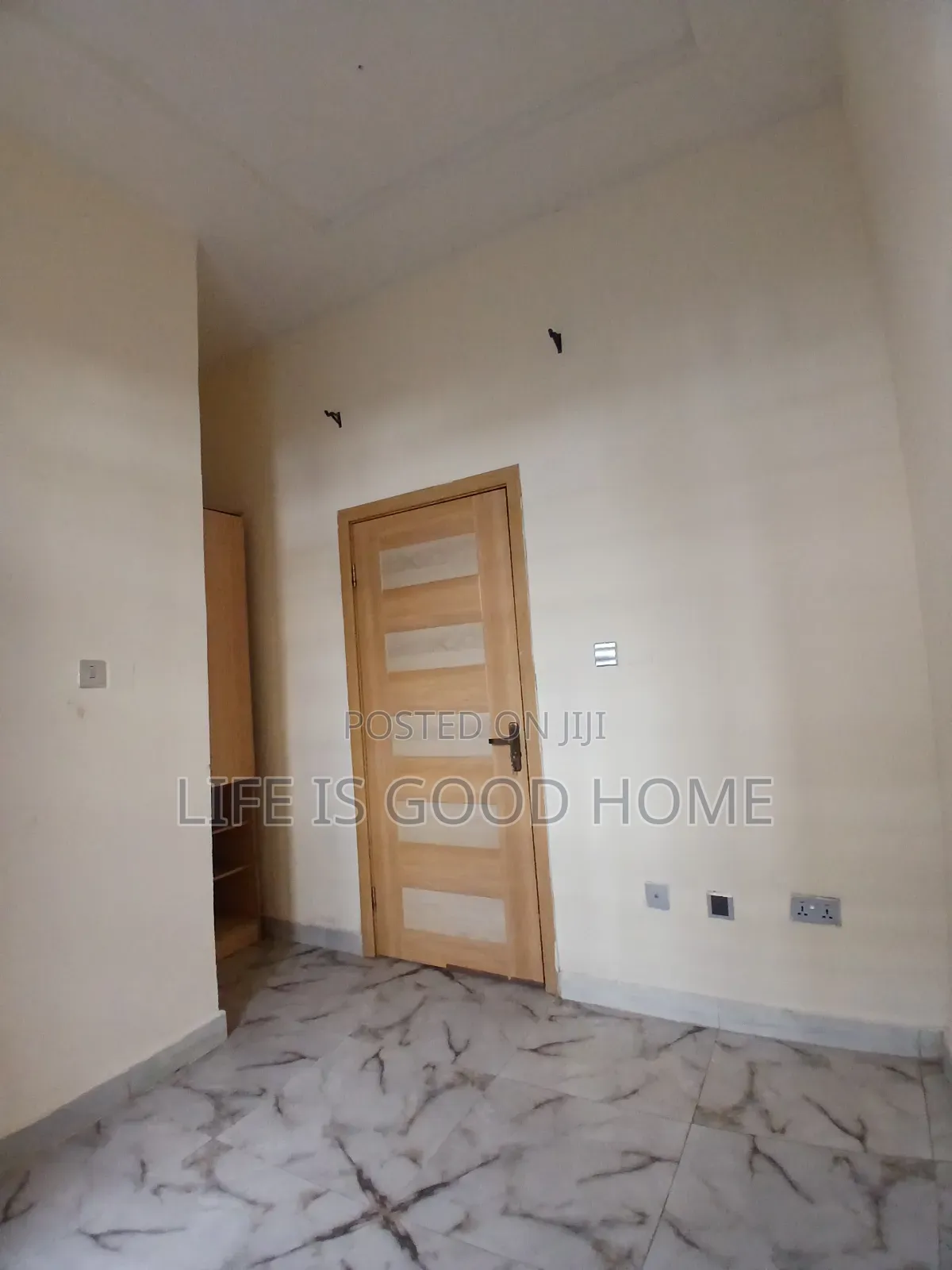 1bdrm Shared Apartment in Ikota Villa for rent