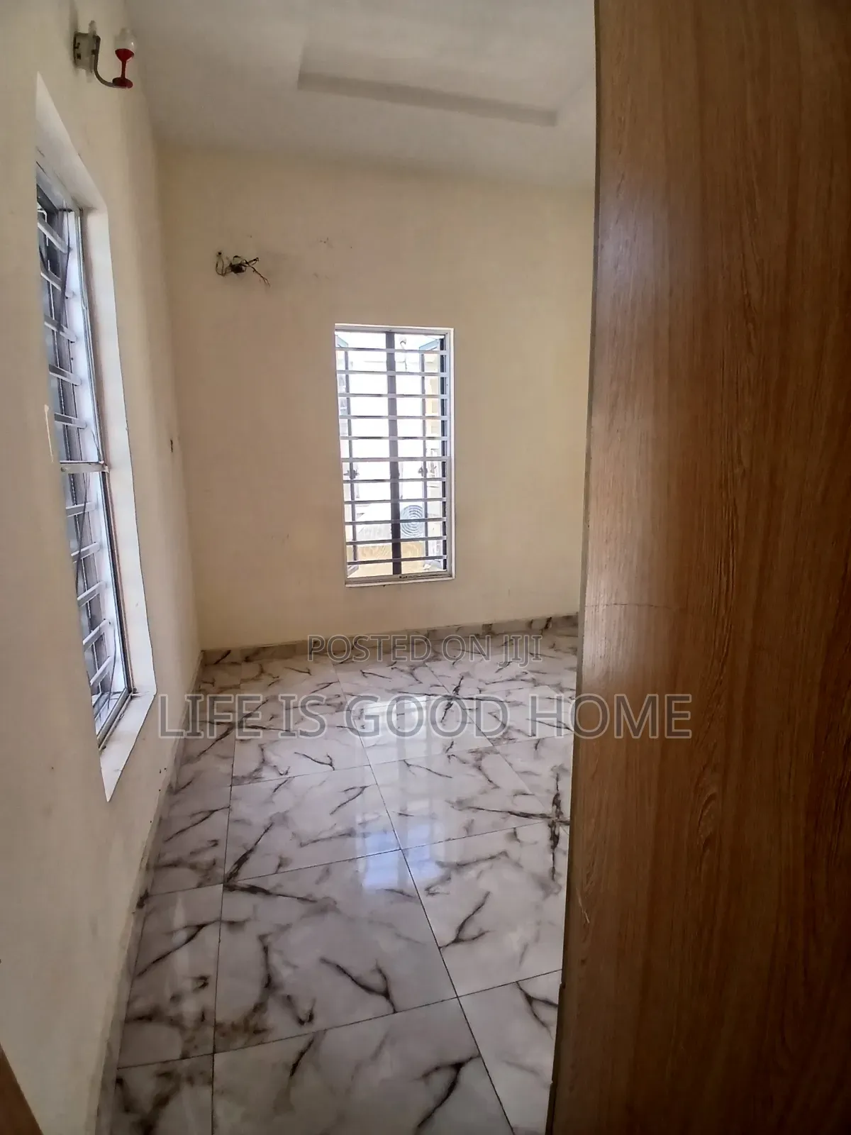 1bdrm Shared Apartment in Ikota Villa for rent