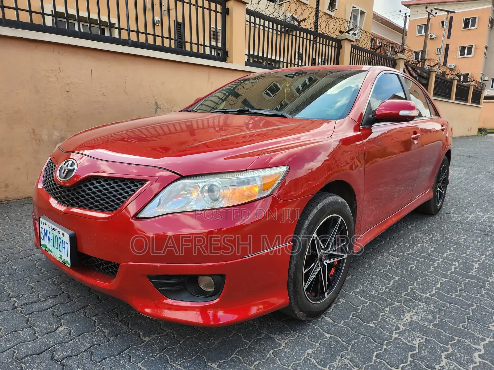 Toyota Camry SE V6 4dr Sedan (3.5L 6cyl 6AM) 2010 Red