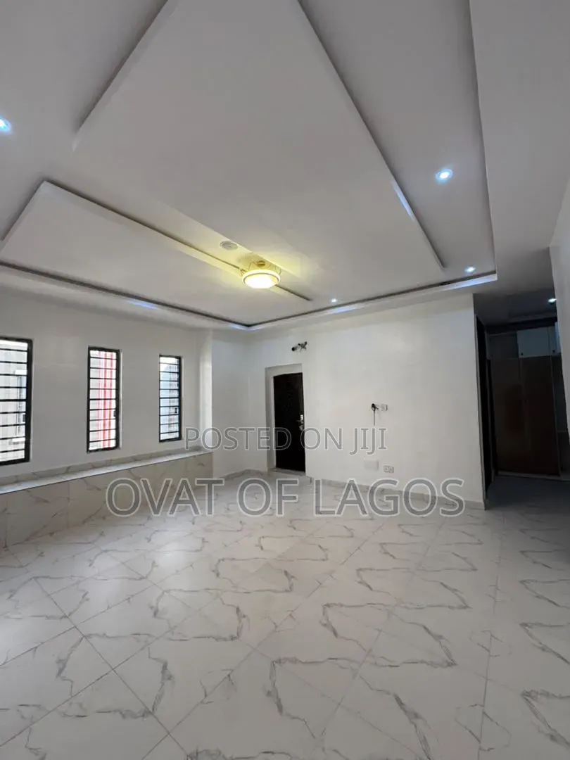 4bdrm Apartment in Orchid, Lekki Expressway for rent