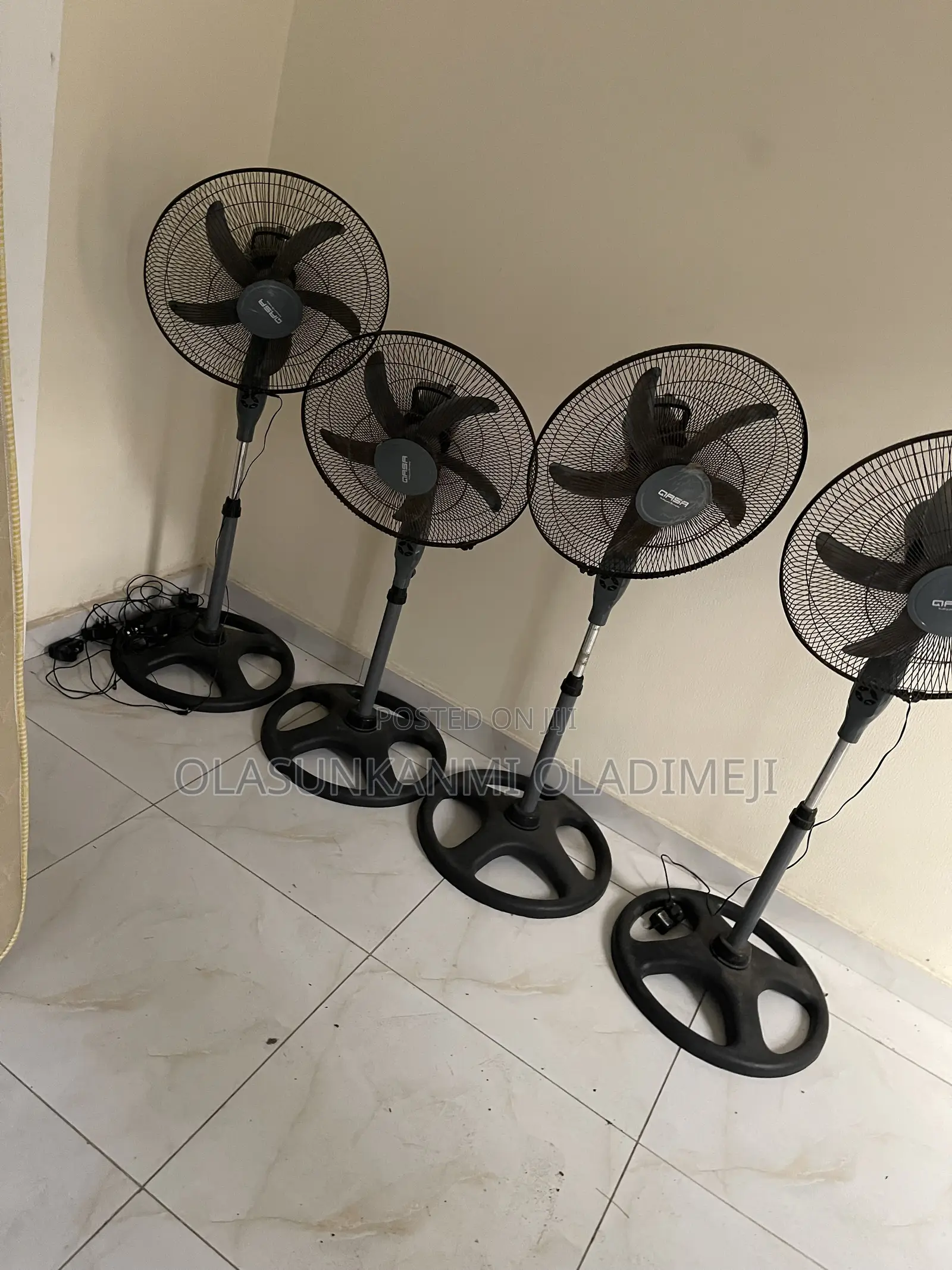 Qasa Standing Fan