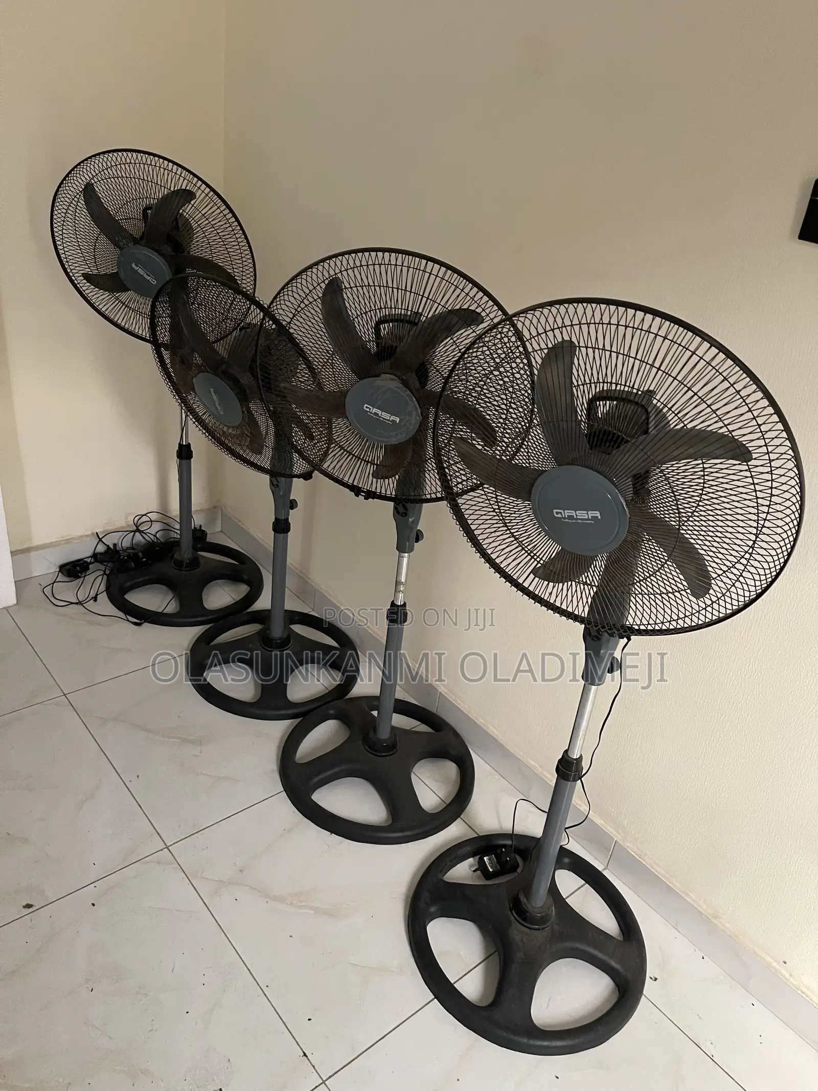 Qasa Standing Fan