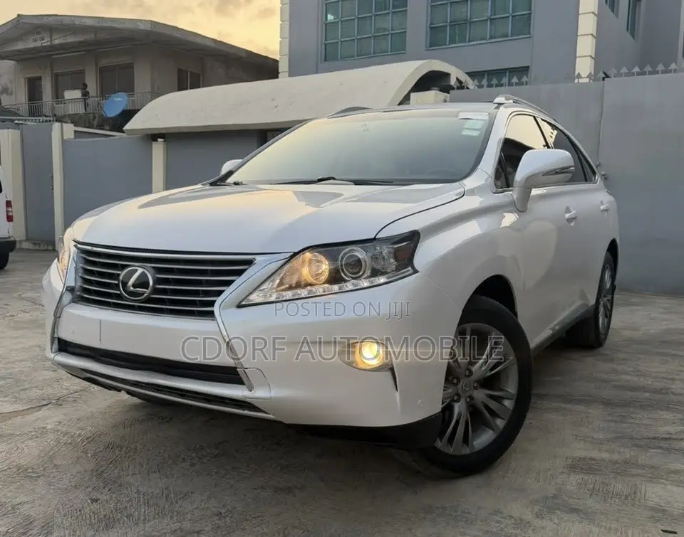 Lexus RX 350 FWD 2013 White