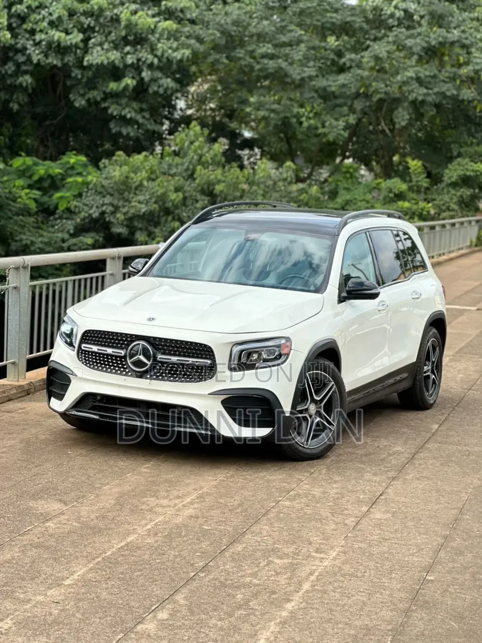 Mercedes-Benz GLB-Class GLB 250 4MATIC 2023 White