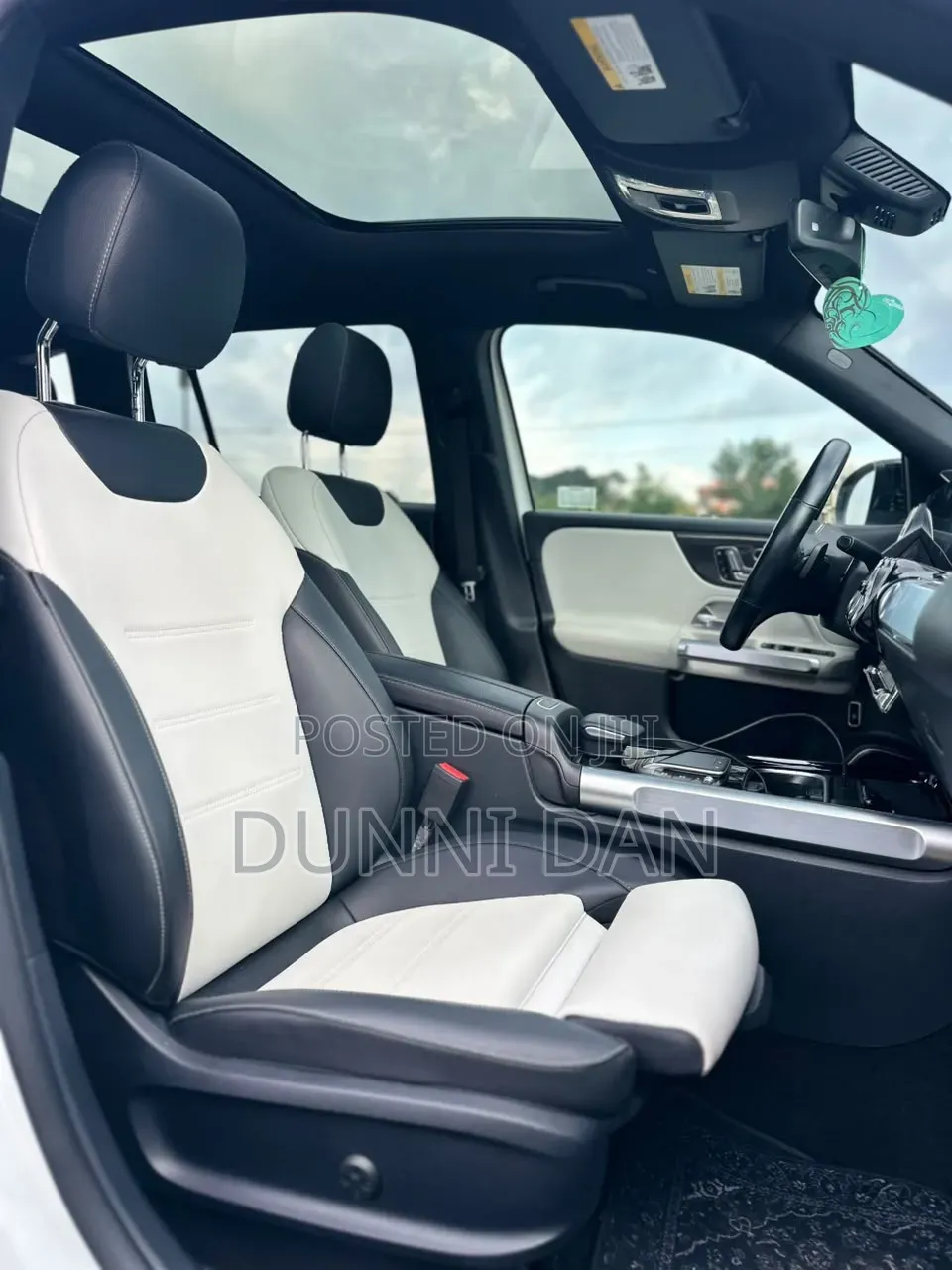 Mercedes-Benz GLB-Class GLB 250 4MATIC 2023 White
