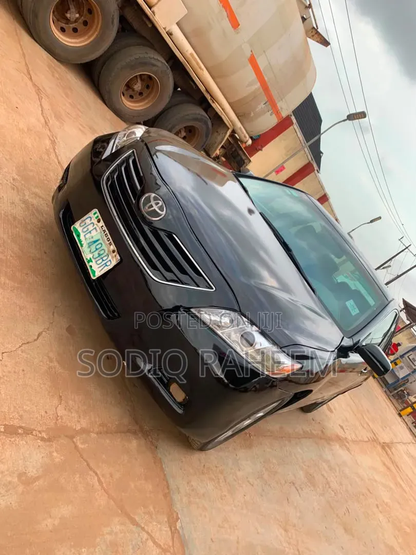 Toyota Camry 2010 Black