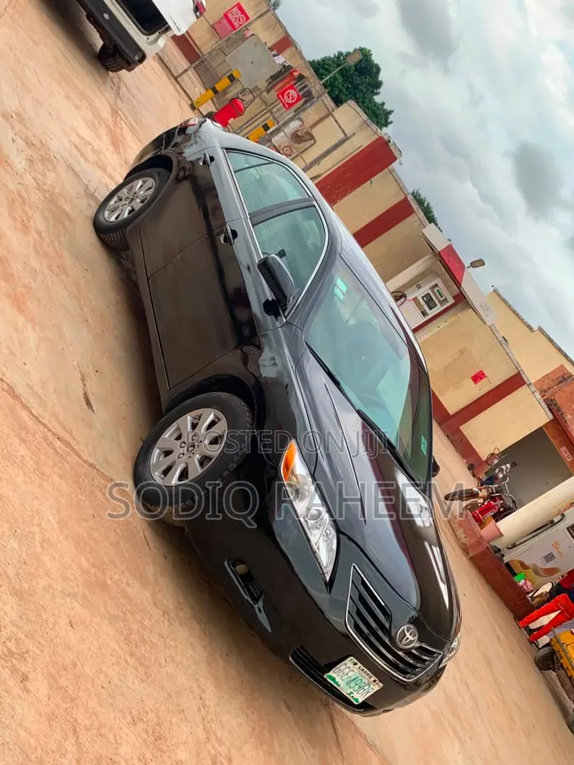 Toyota Camry 2010 Black